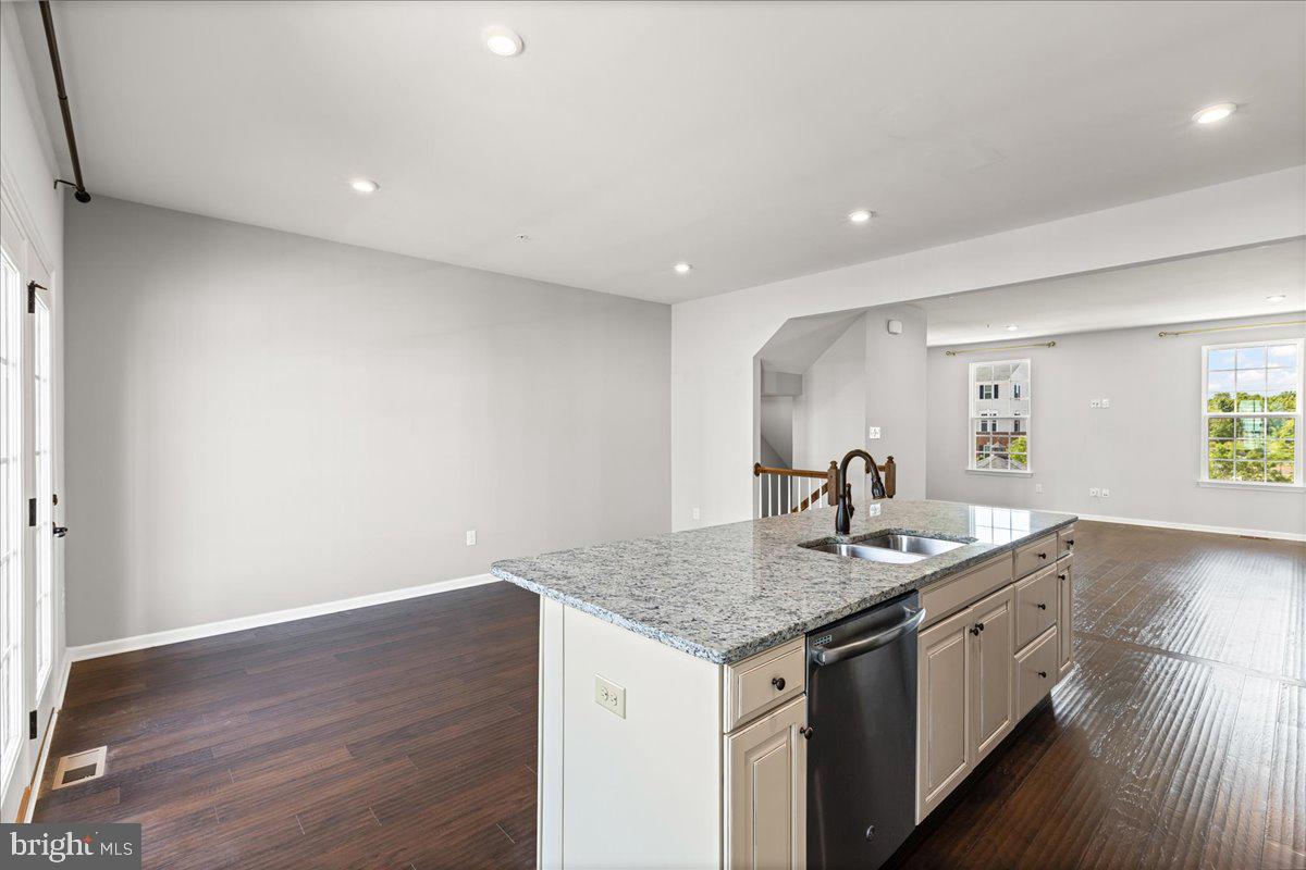 ANDALE GREEN - Residential