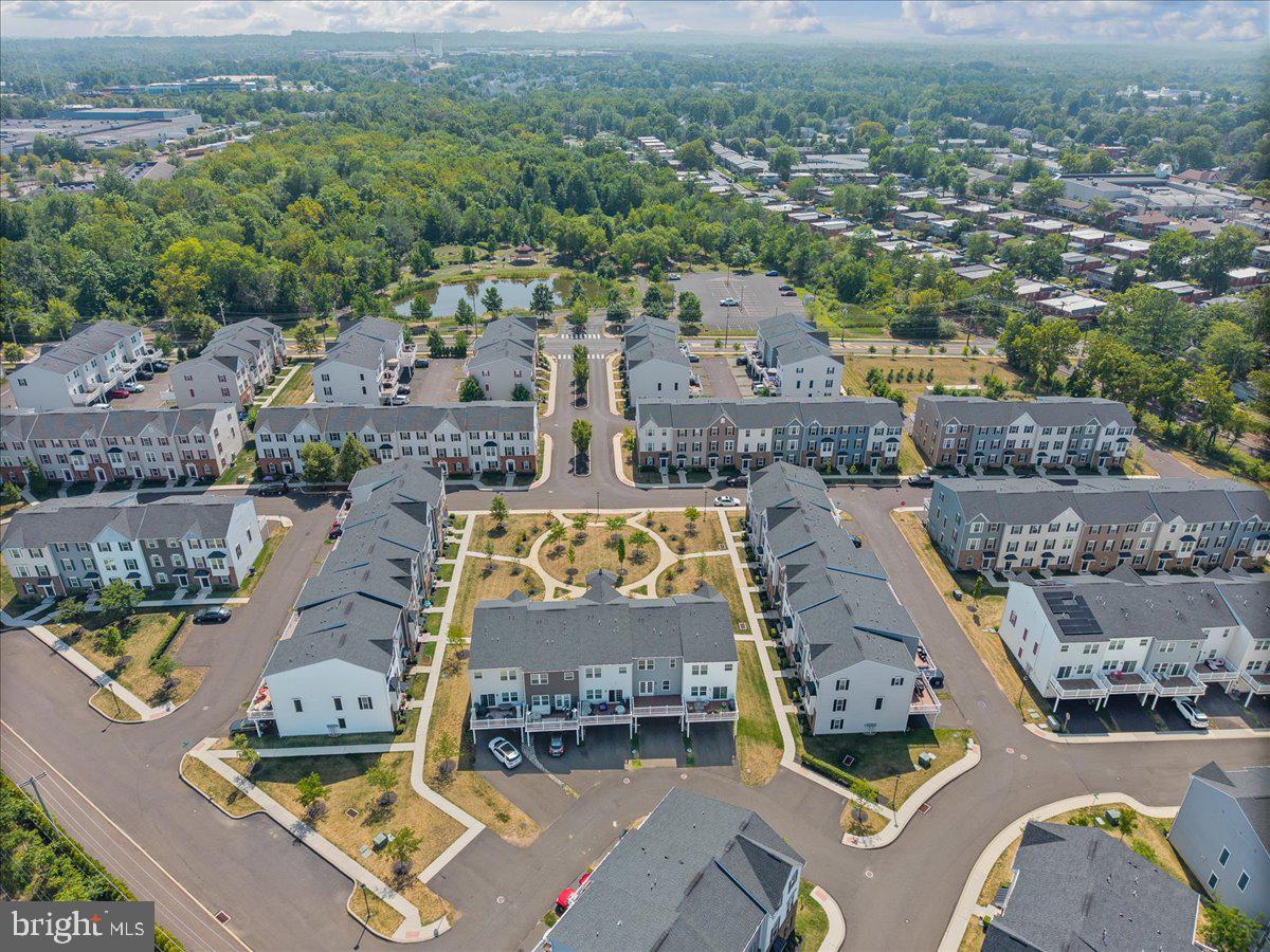 ANDALE GREEN - Residential