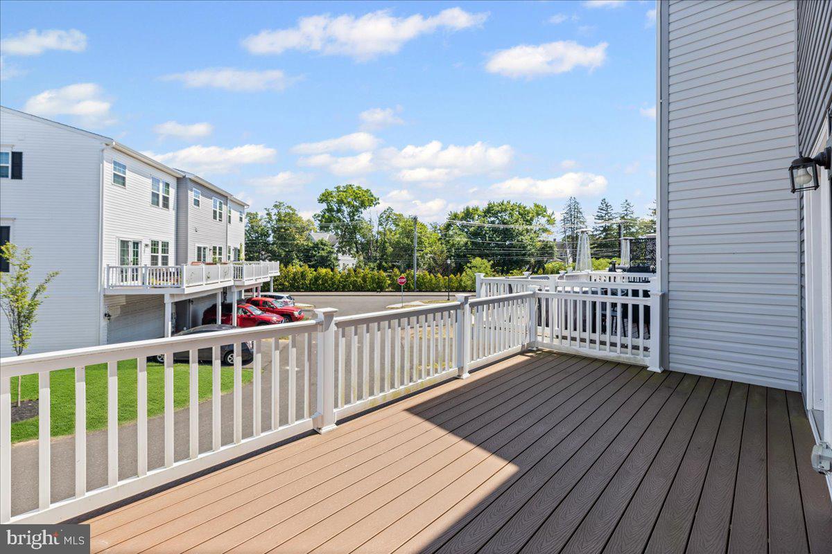 ANDALE GREEN - Residential