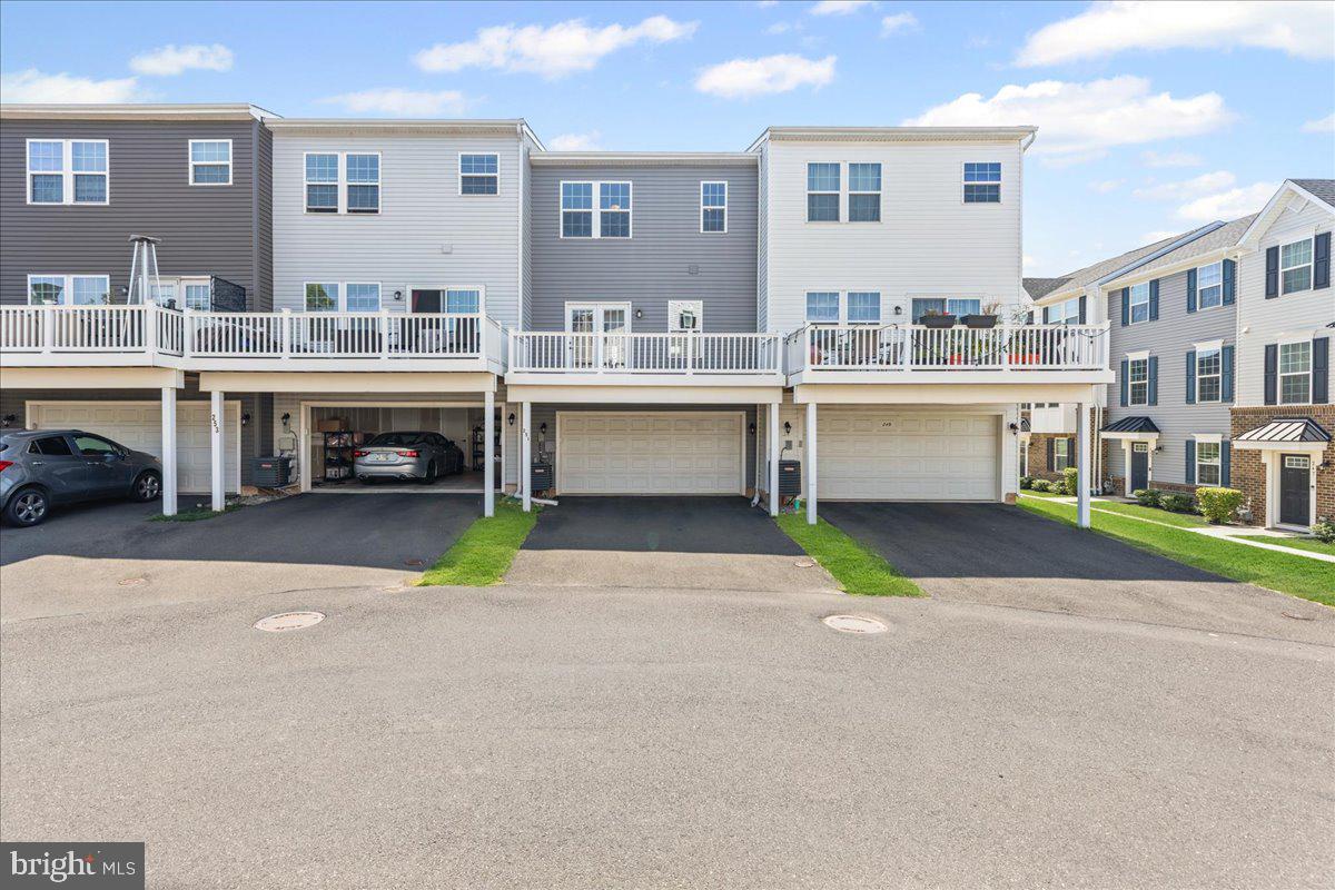 ANDALE GREEN - Residential