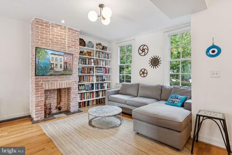 1617 8TH STREET NW WASHINGTON DC 20001