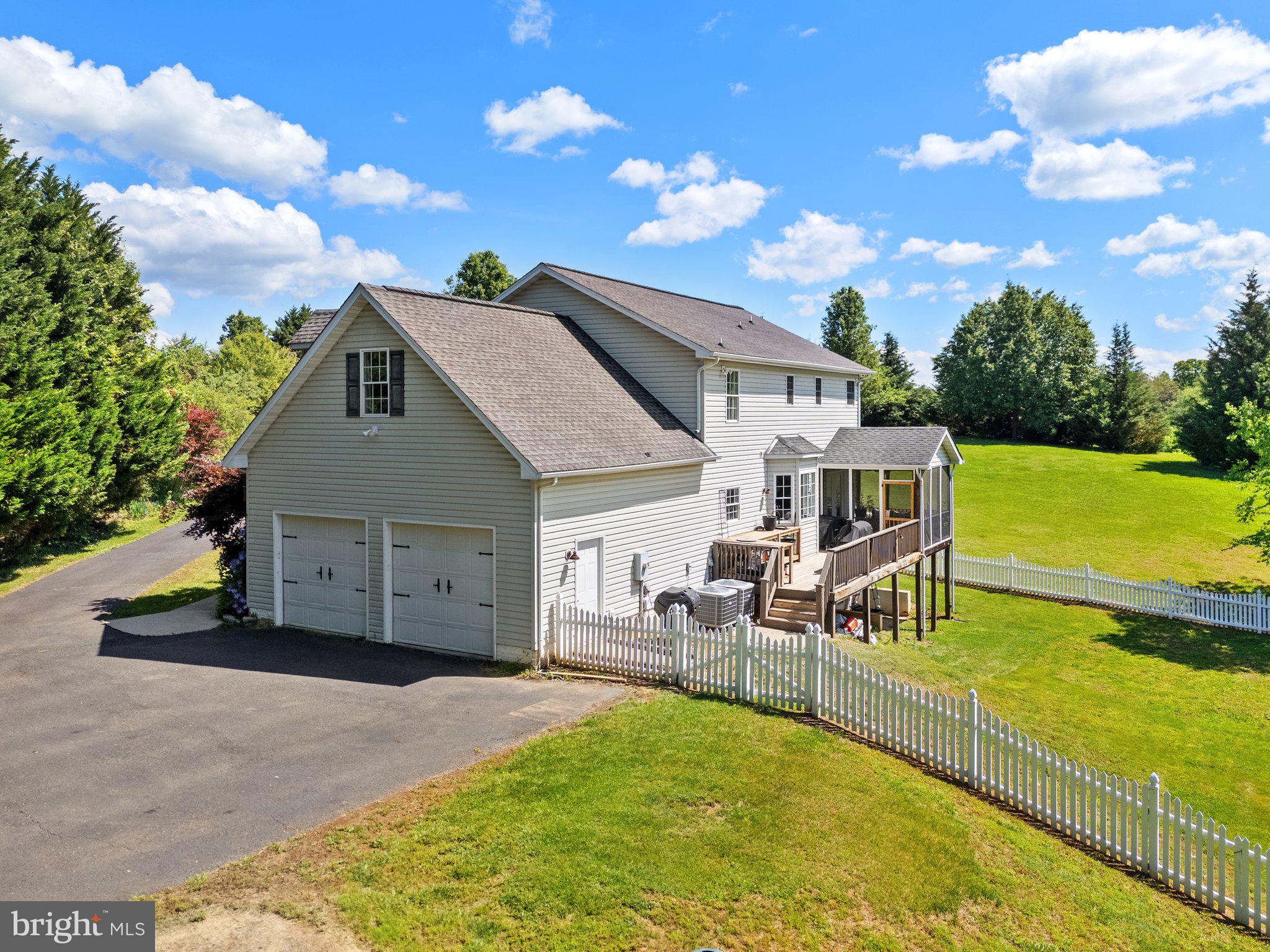 RIXEYVILLE LAKES - Residential