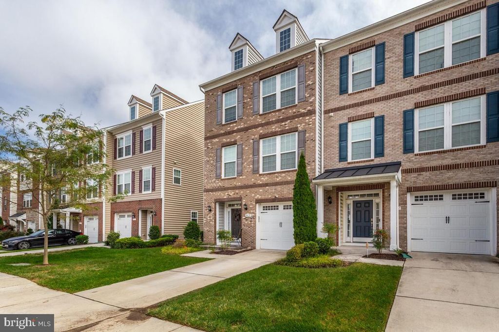 Photo of 4820 Six Forks Drive, UPPER MARLBORO, MD 20772 (MLS # MDPG2180642)