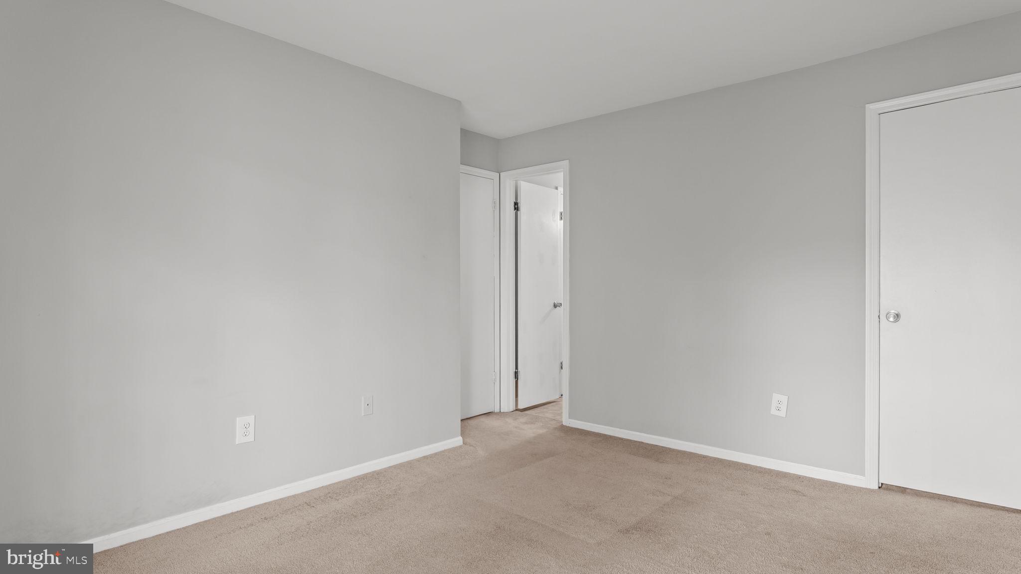 LANSDALE - Residential