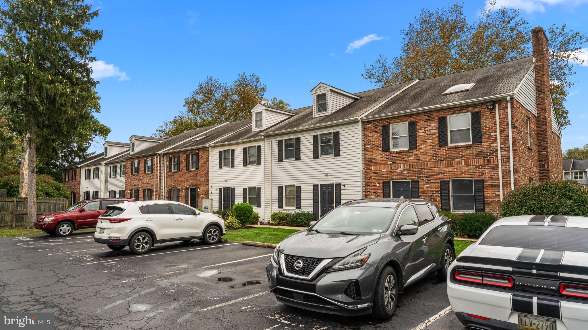 LANSDALE - Residential