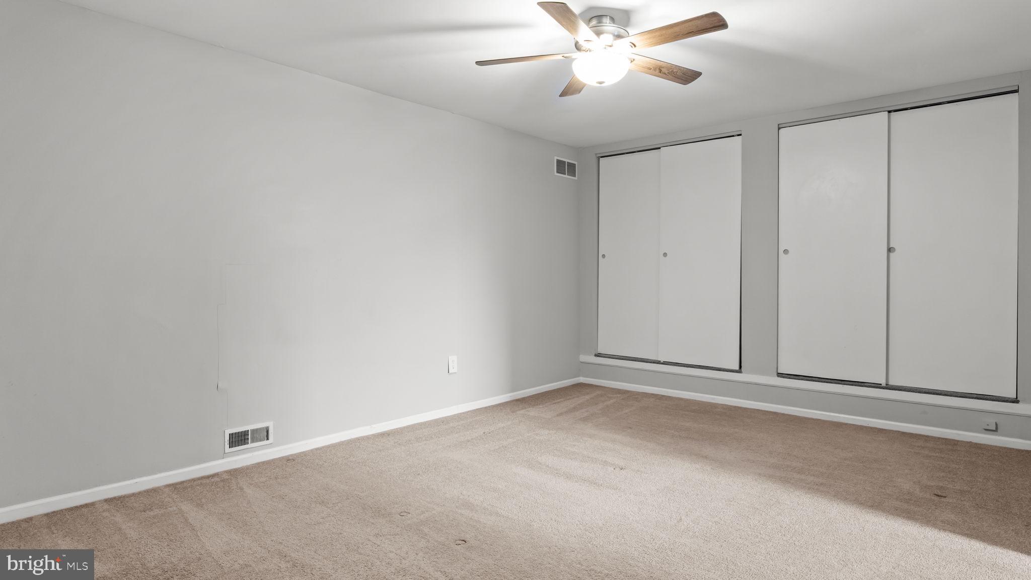 LANSDALE - Residential