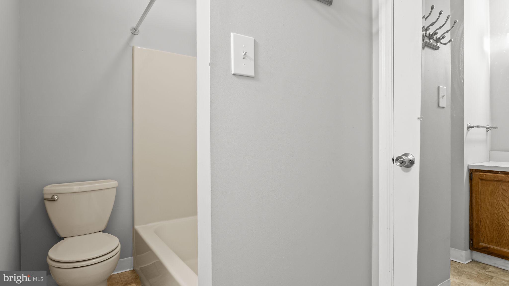 LANSDALE - Residential