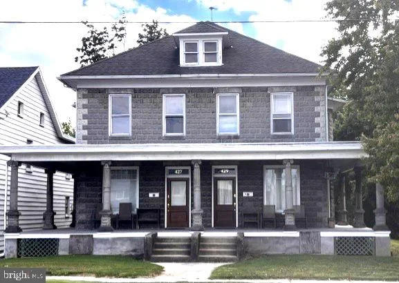 427 W Wilson Boulevard