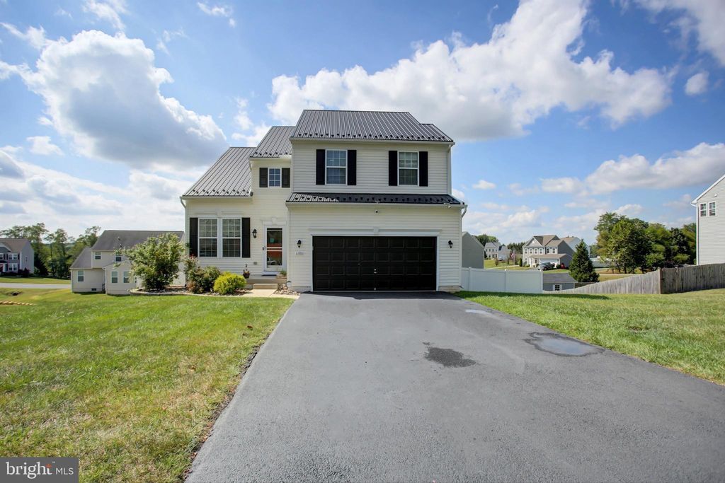 Photo of 6816 Pennington Drive, FAYETTEVILLE, PA 17222 (MLS # PAFL2029520)