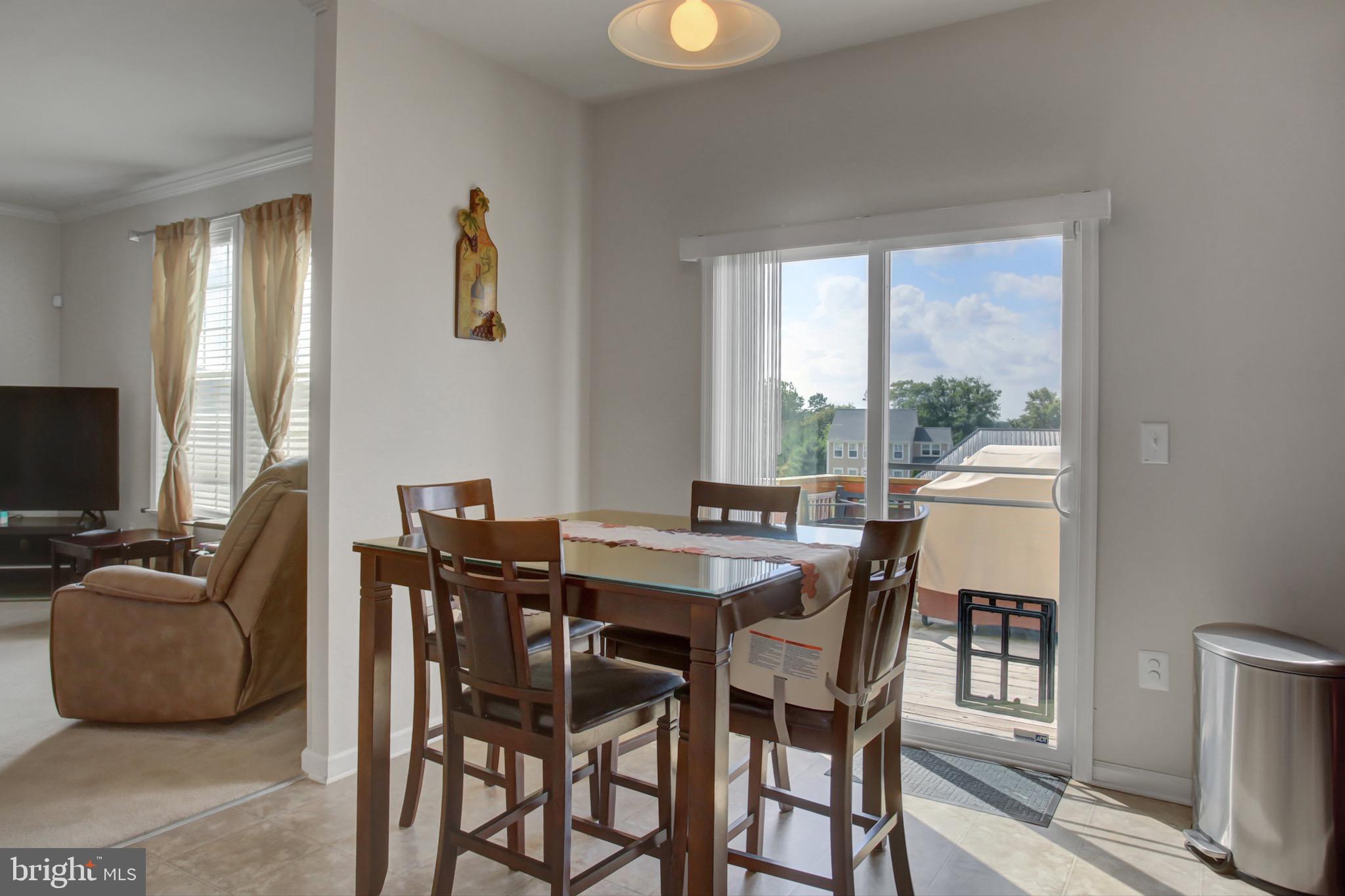 UPLAND ESTATES - Residential