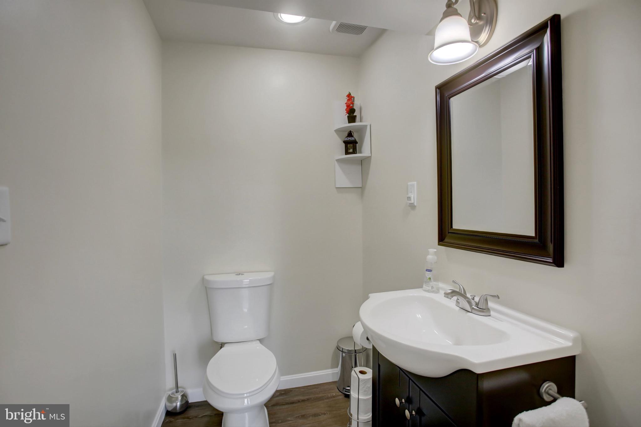 UPLAND ESTATES - Residential