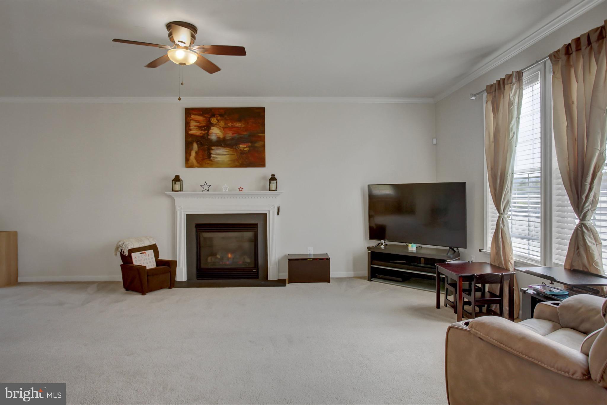 UPLAND ESTATES - Residential