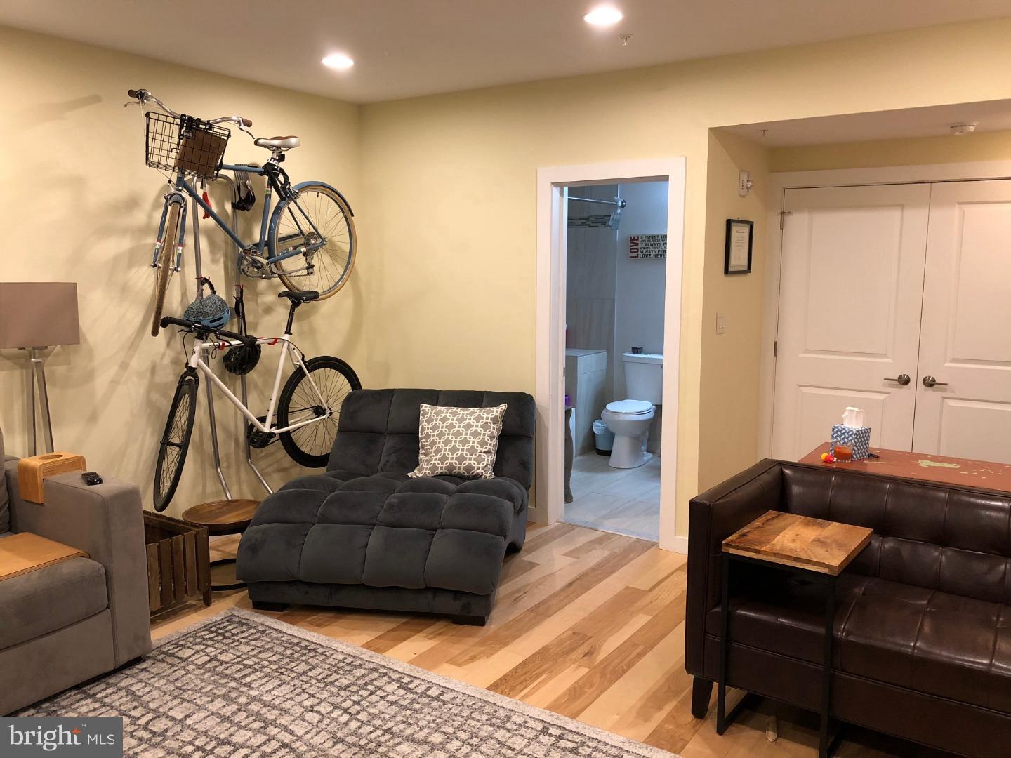 FRANCISVILLE - Residential Lease