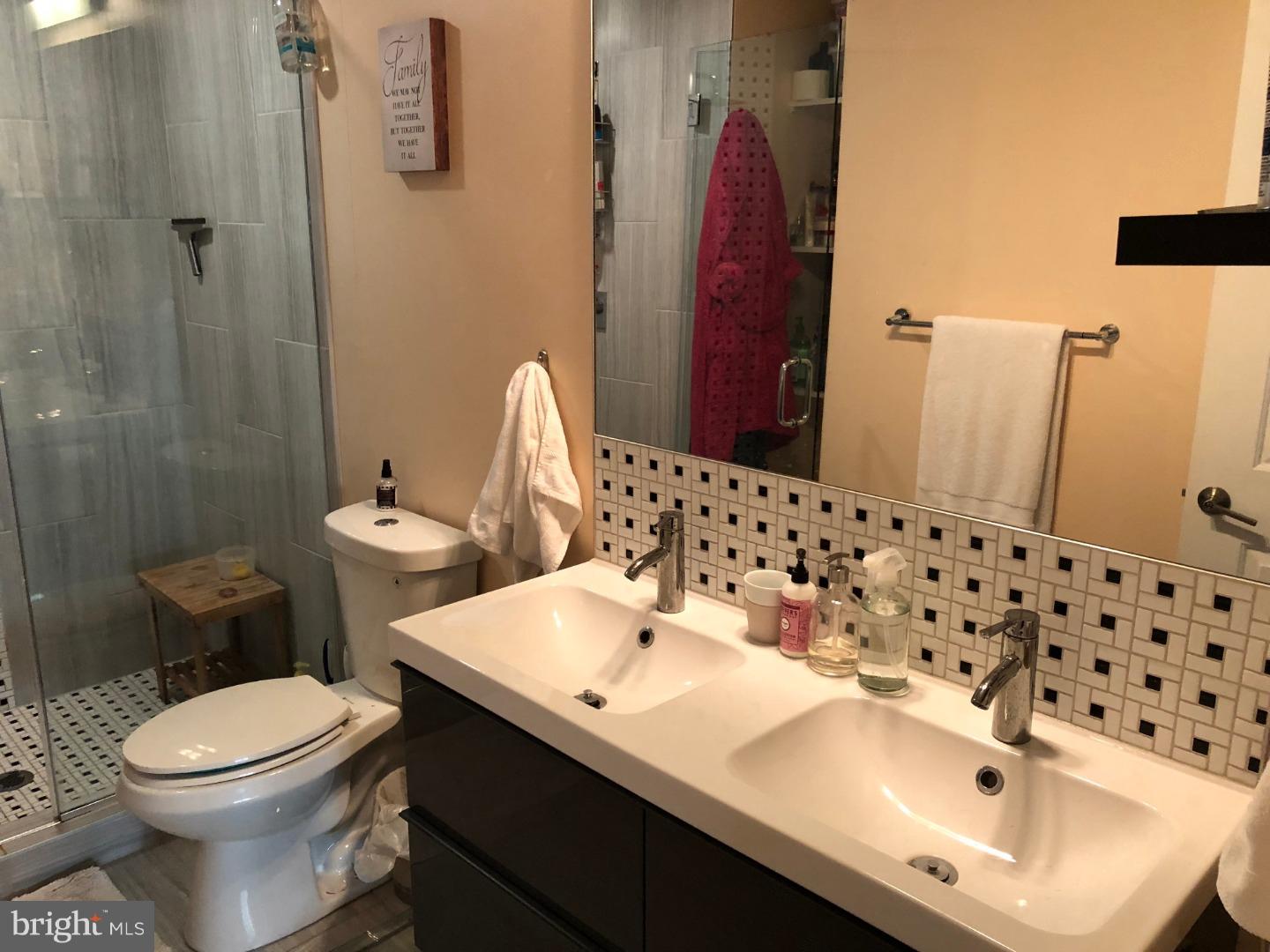 FRANCISVILLE - Residential Lease