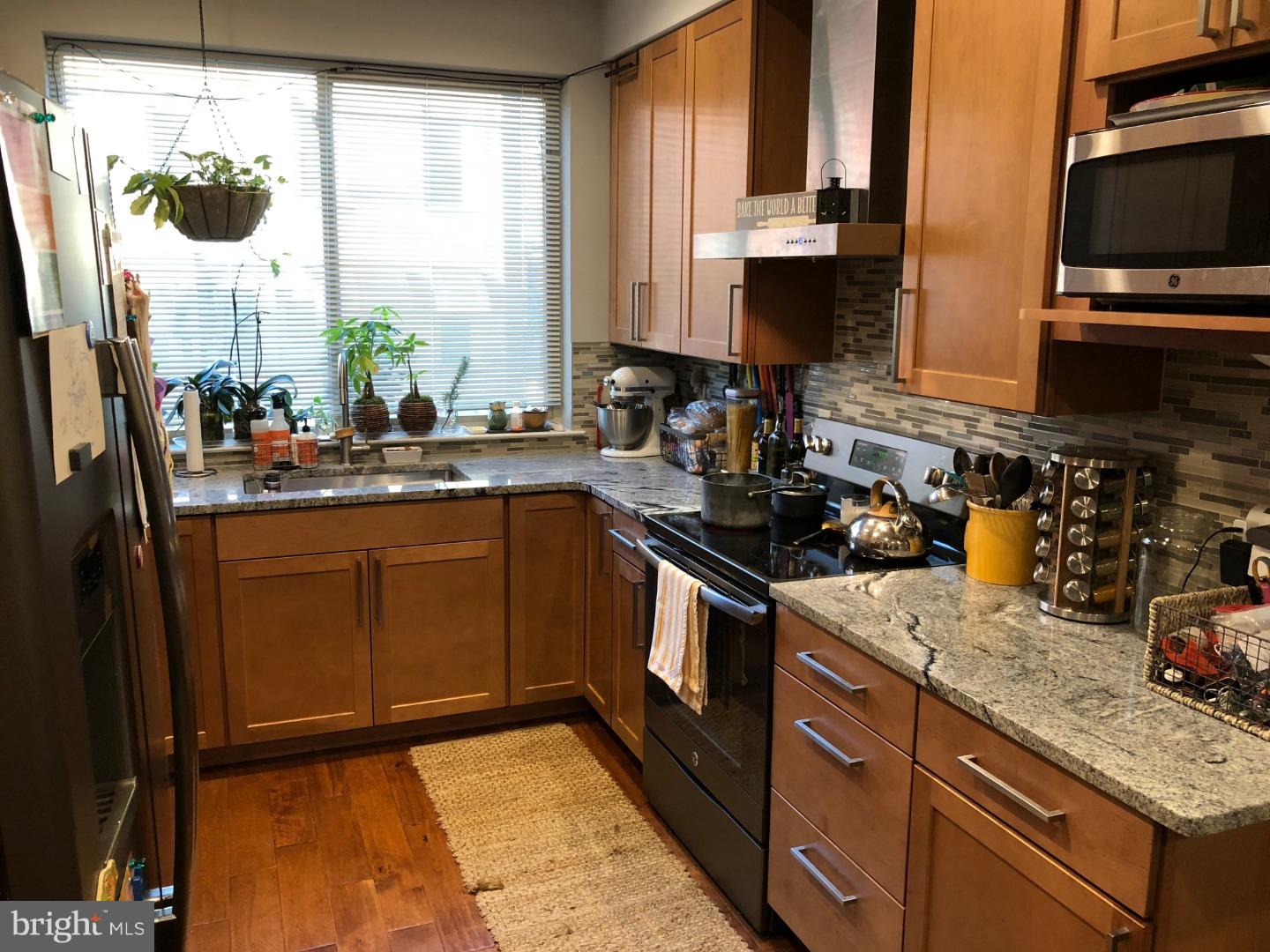 FRANCISVILLE - Residential Lease