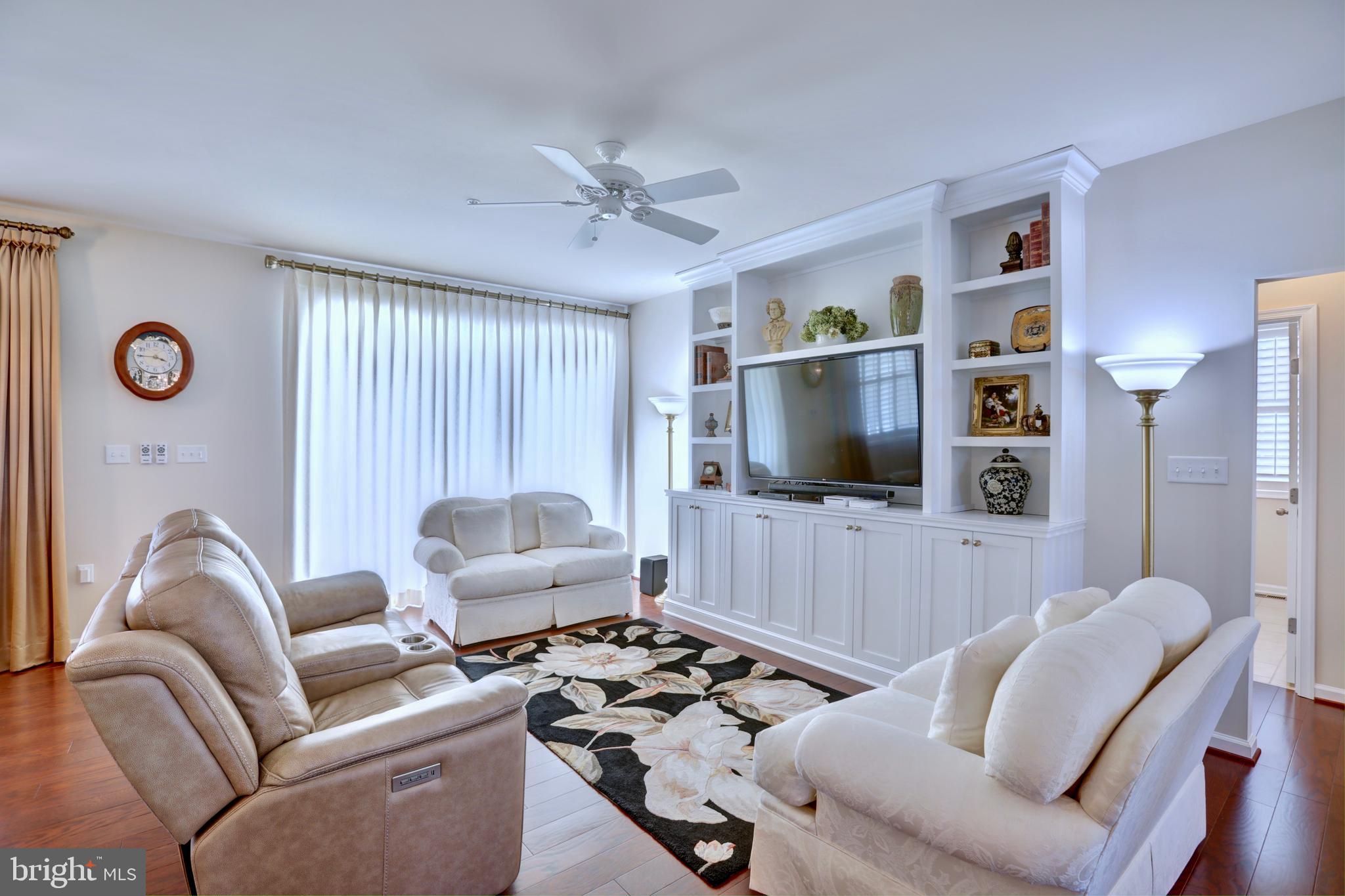 ELMWOOD FARM - Residential