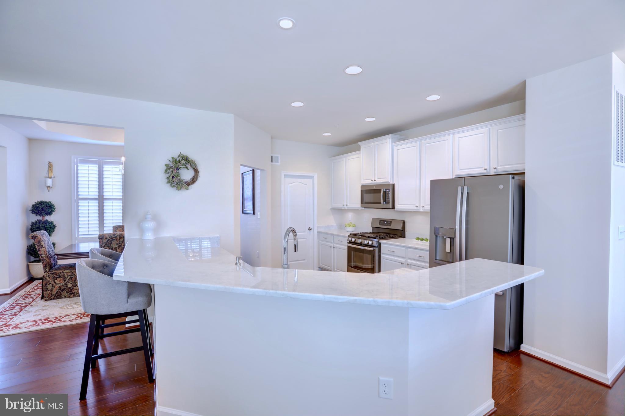 ELMWOOD FARM - Residential