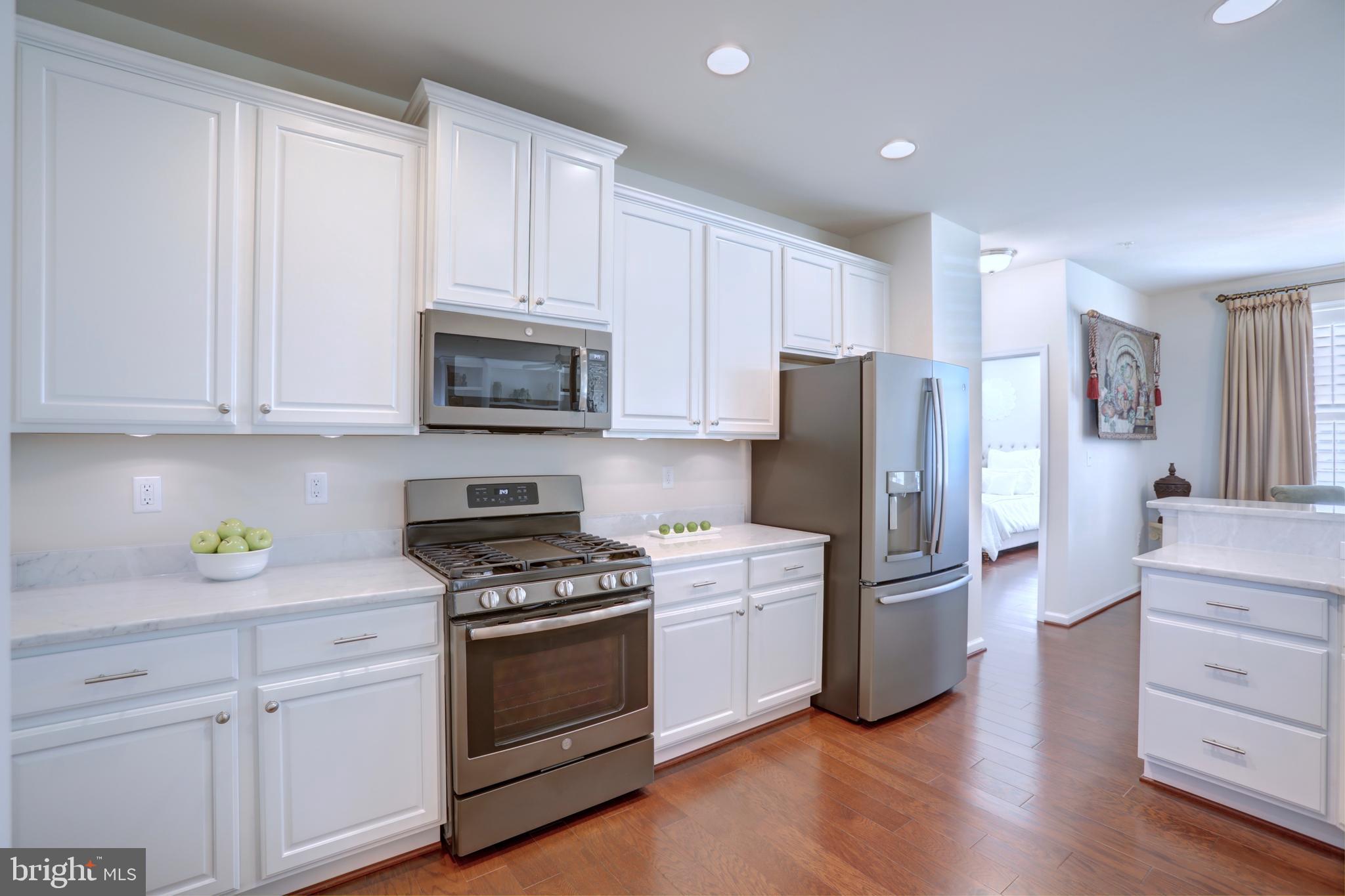 ELMWOOD FARM - Residential