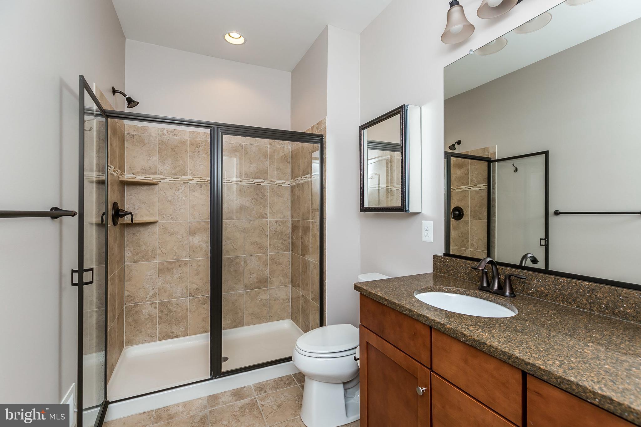 LOCUST POINT - Residential