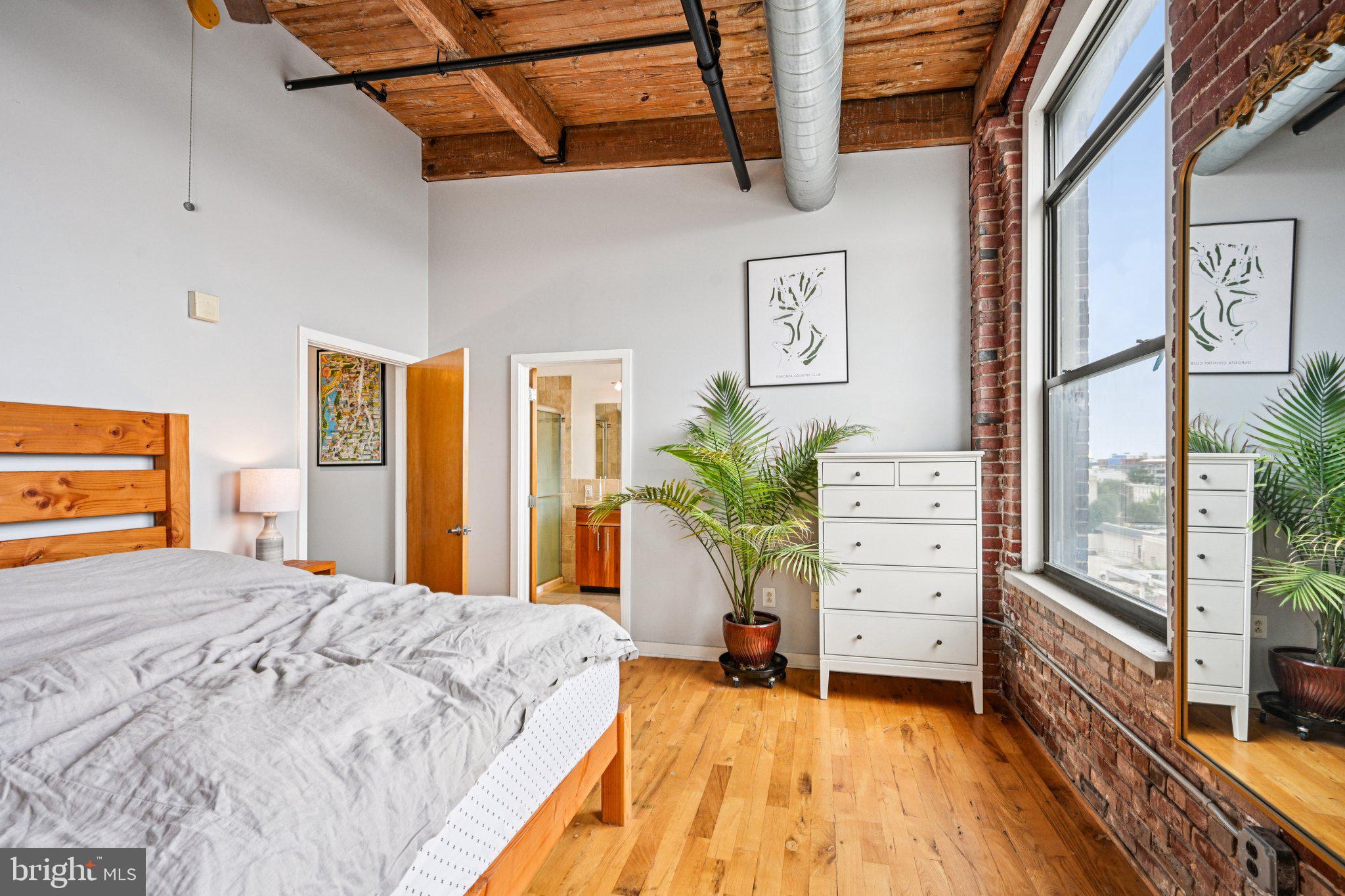 OLDE KENSINGTON - Residential