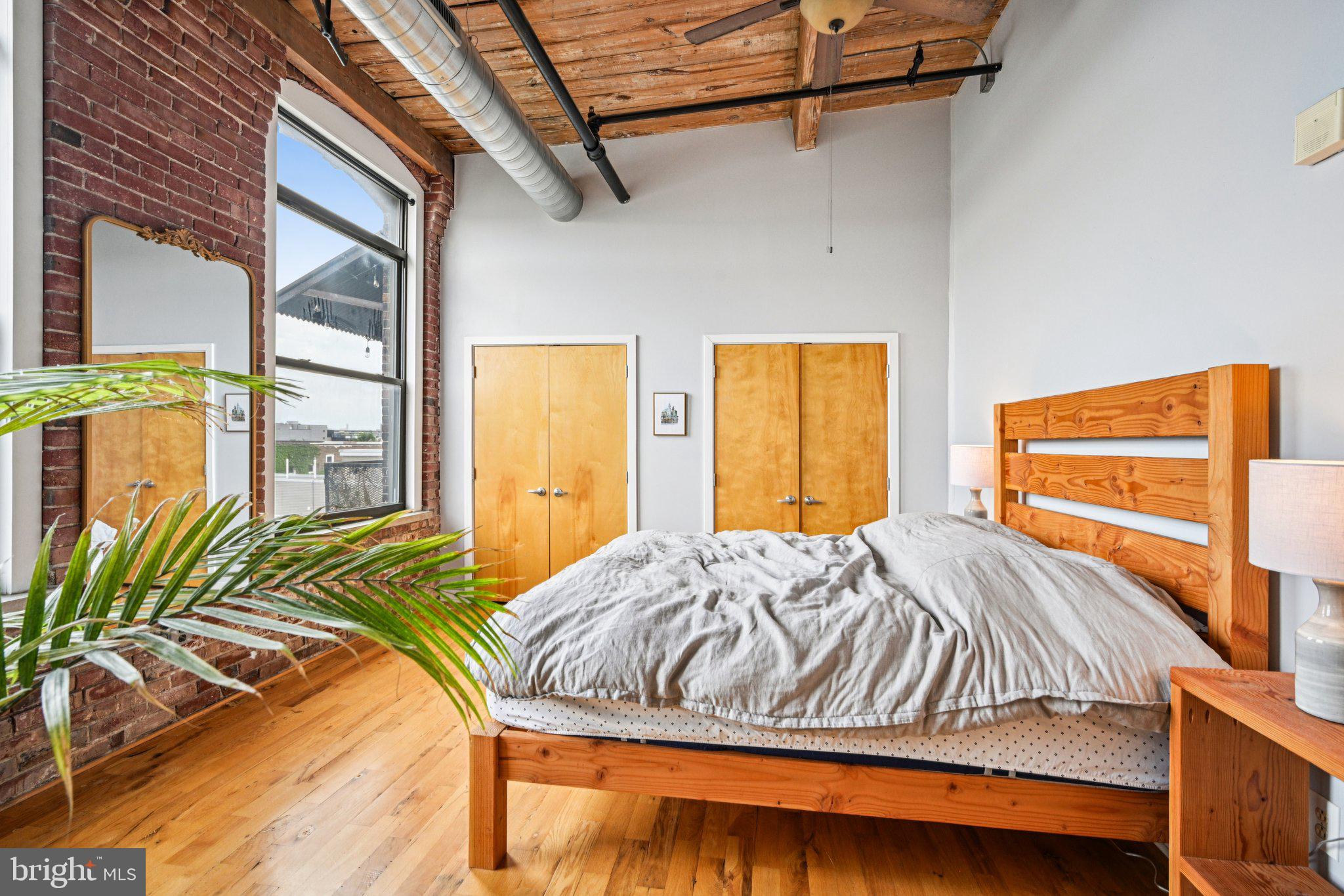 OLDE KENSINGTON - Residential