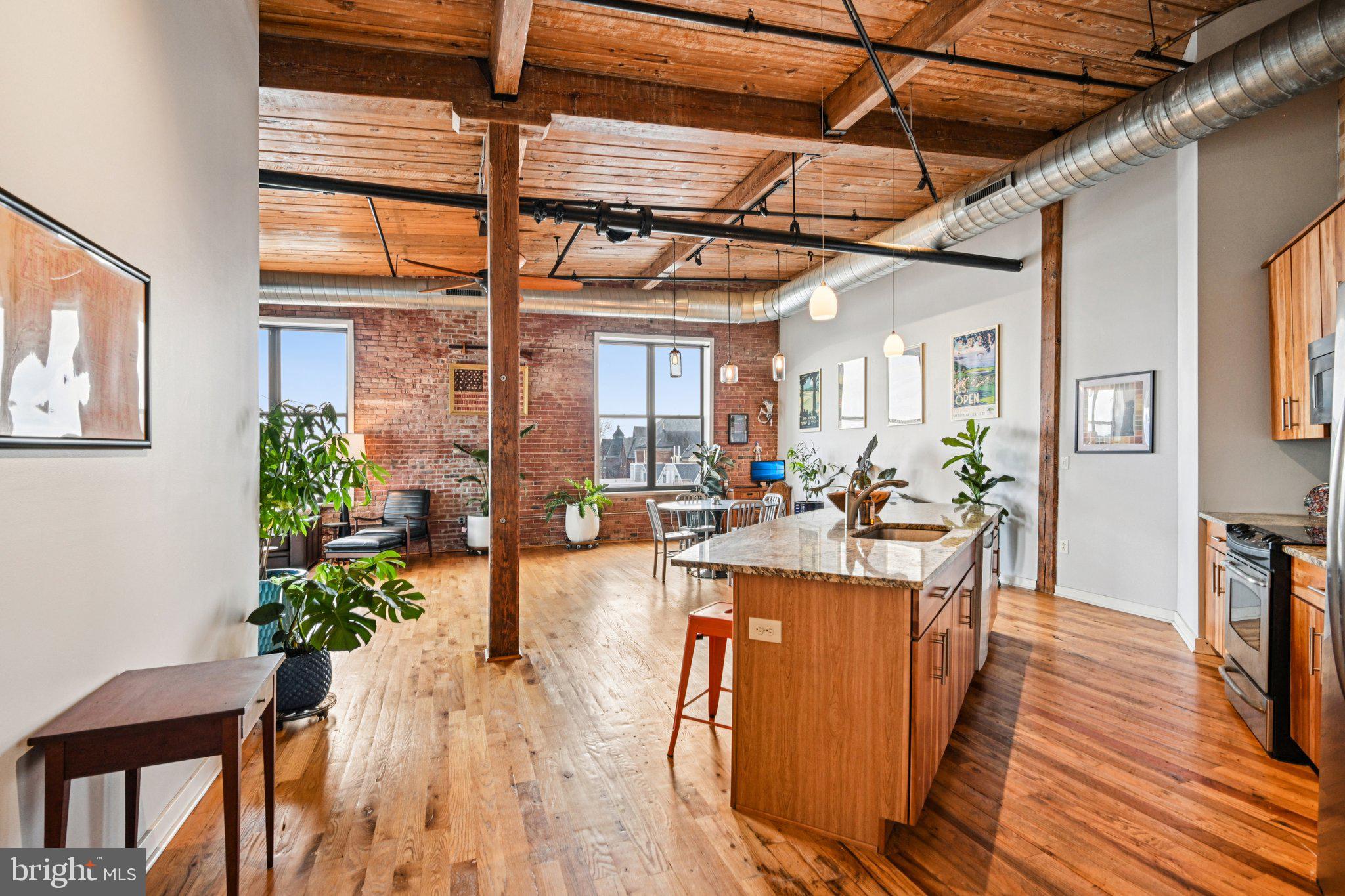 OLDE KENSINGTON - Residential