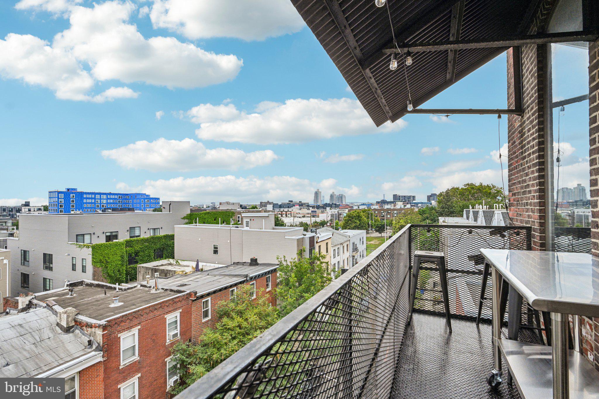 OLDE KENSINGTON - Residential