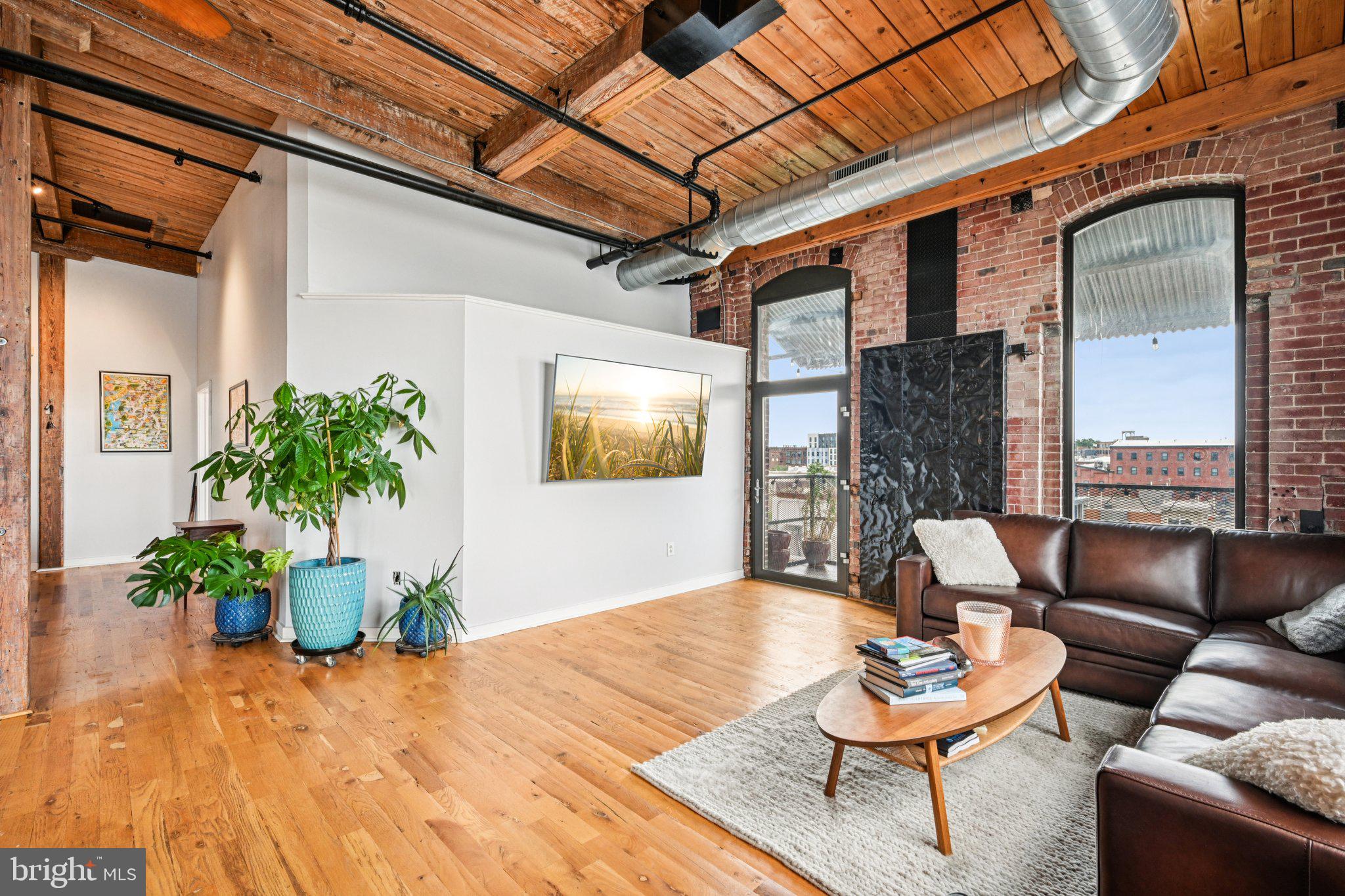 OLDE KENSINGTON - Residential