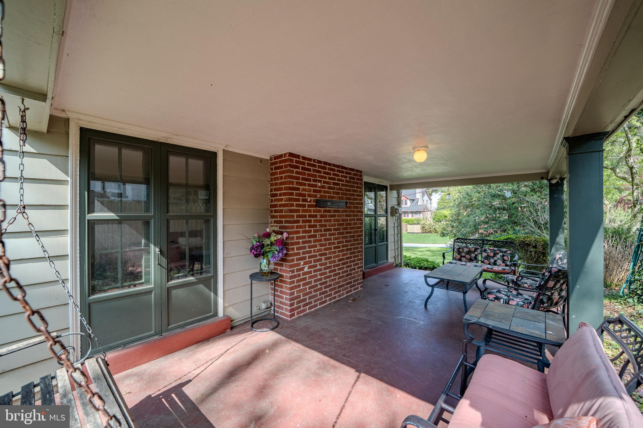 SOUTH WAYNE - Residential