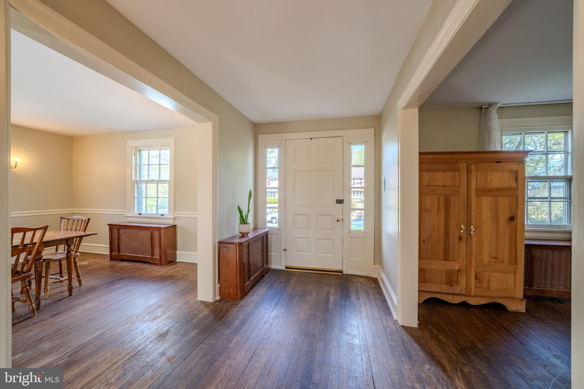 SOUTH WAYNE - Residential