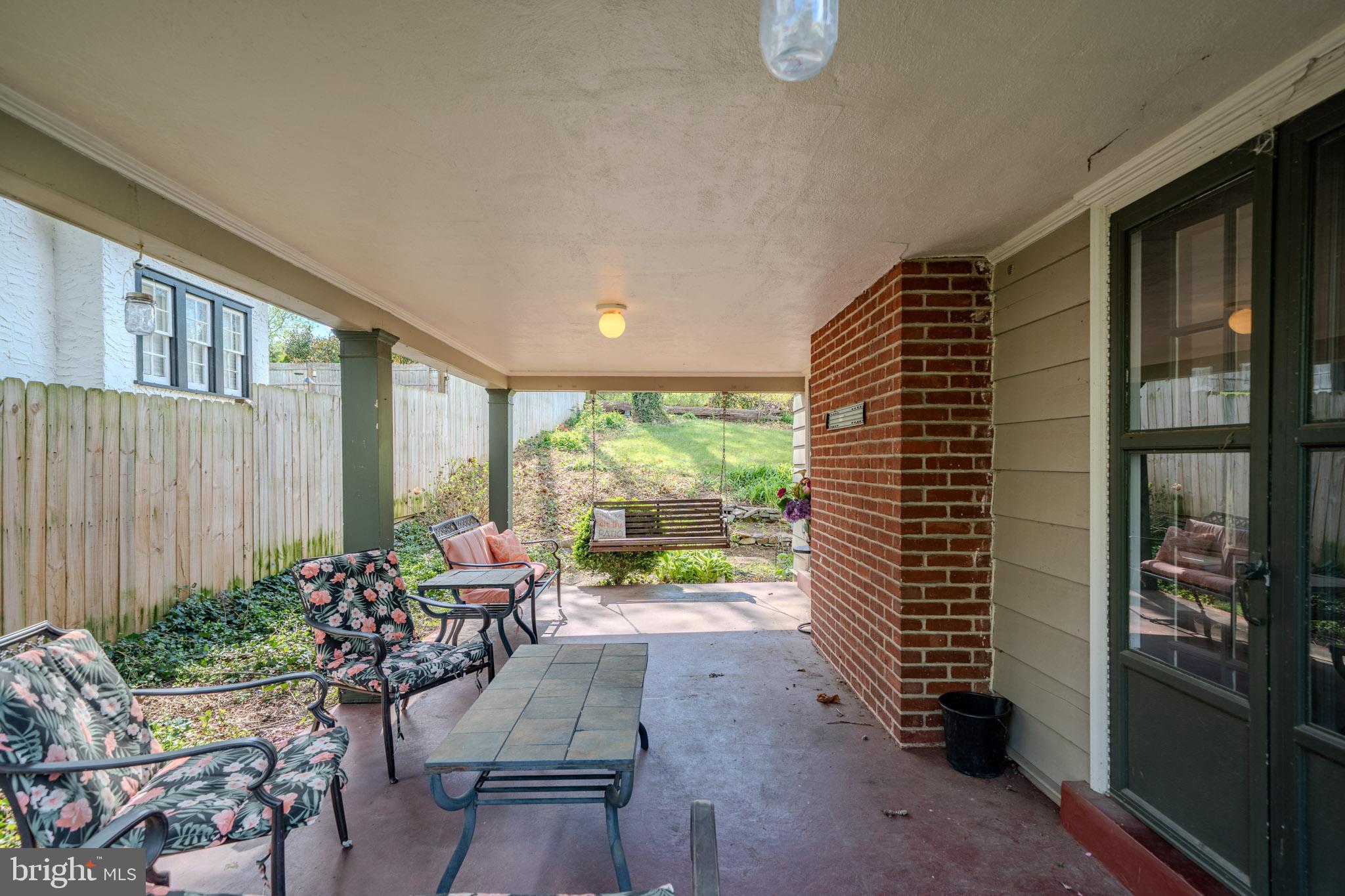 SOUTH WAYNE - Residential