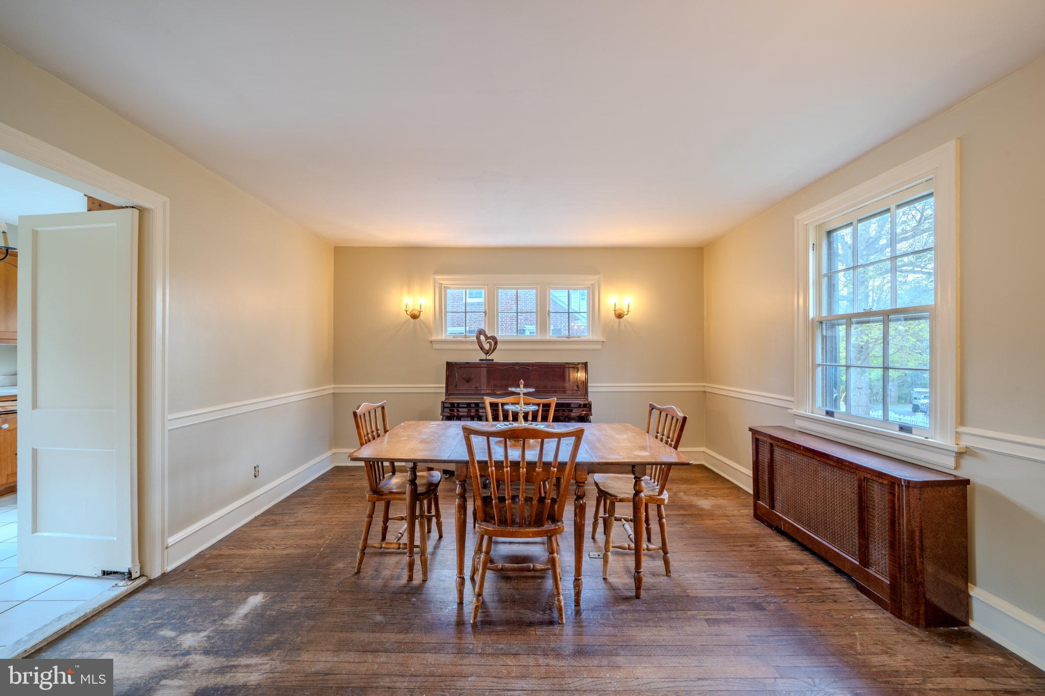 SOUTH WAYNE - Residential