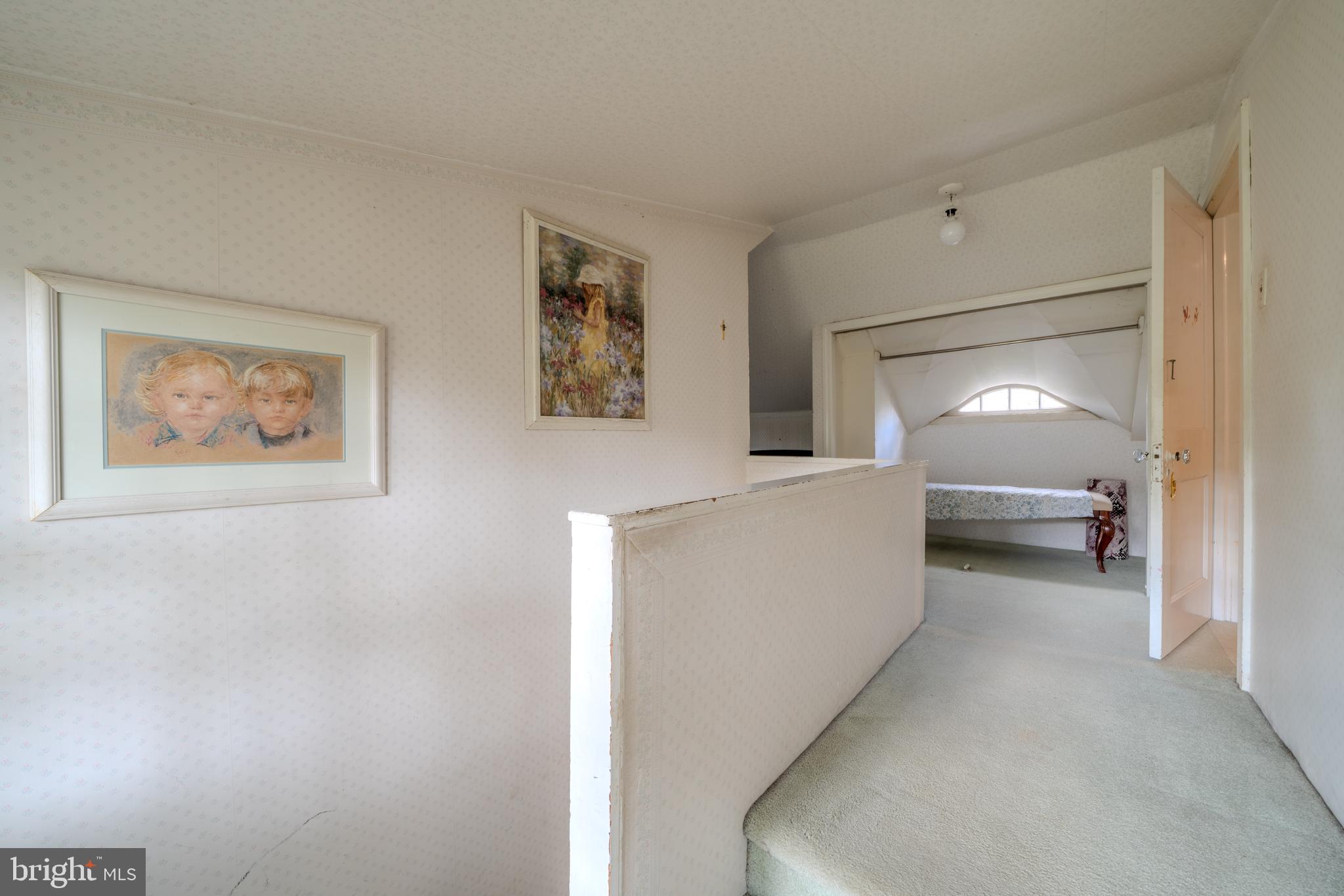 SOUTH WAYNE - Residential