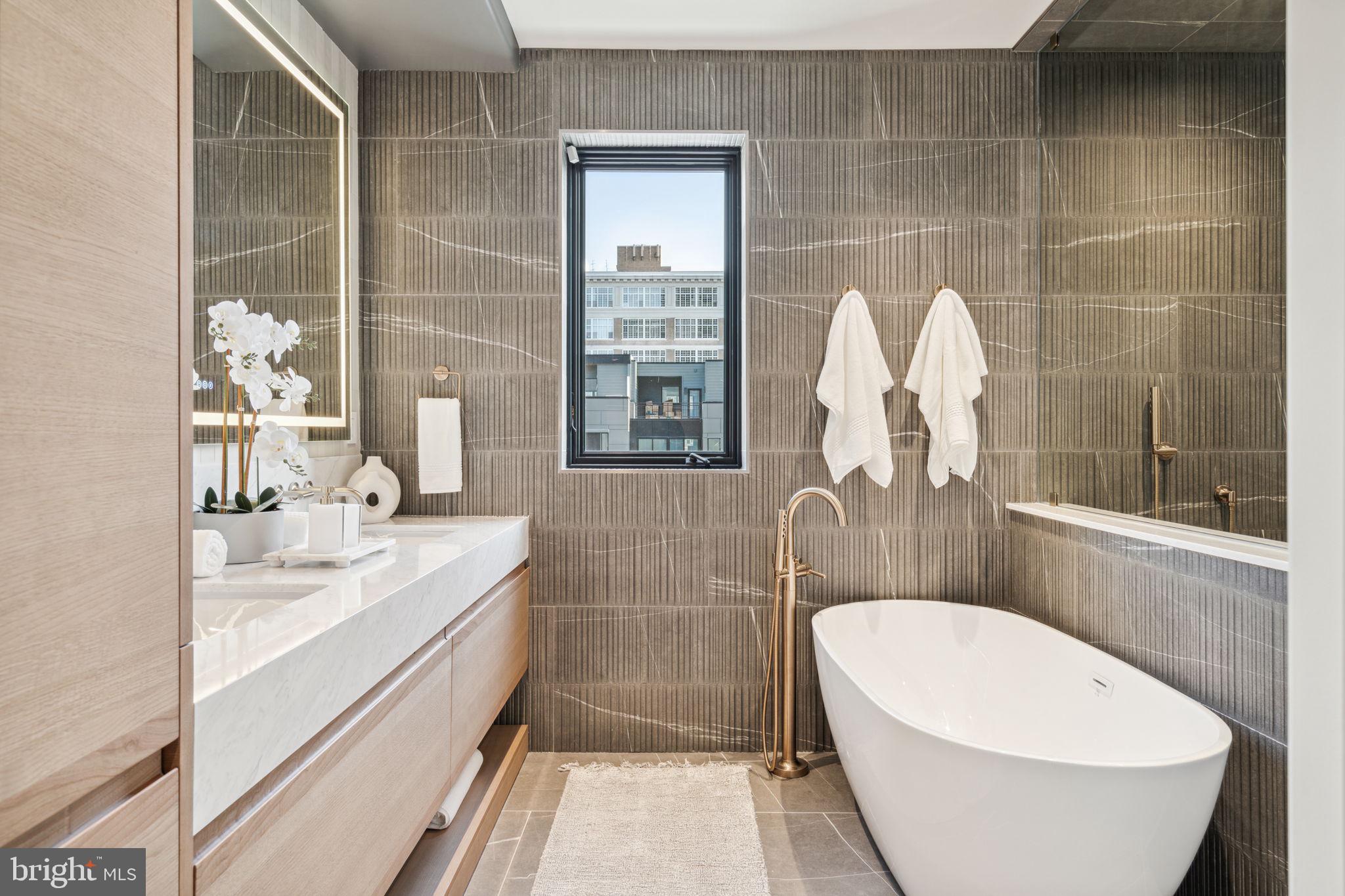 FITLER SQUARE - Residential