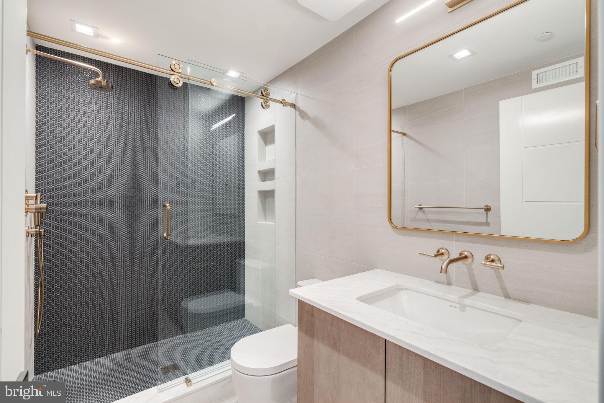 FITLER SQUARE - Residential