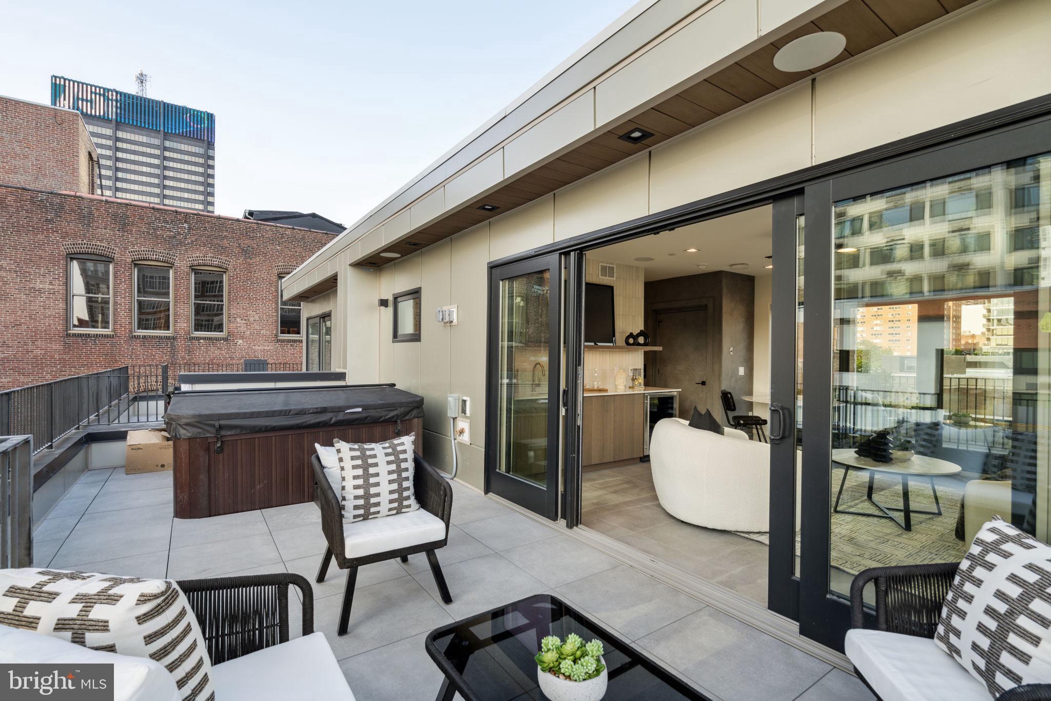 FITLER SQUARE - Residential