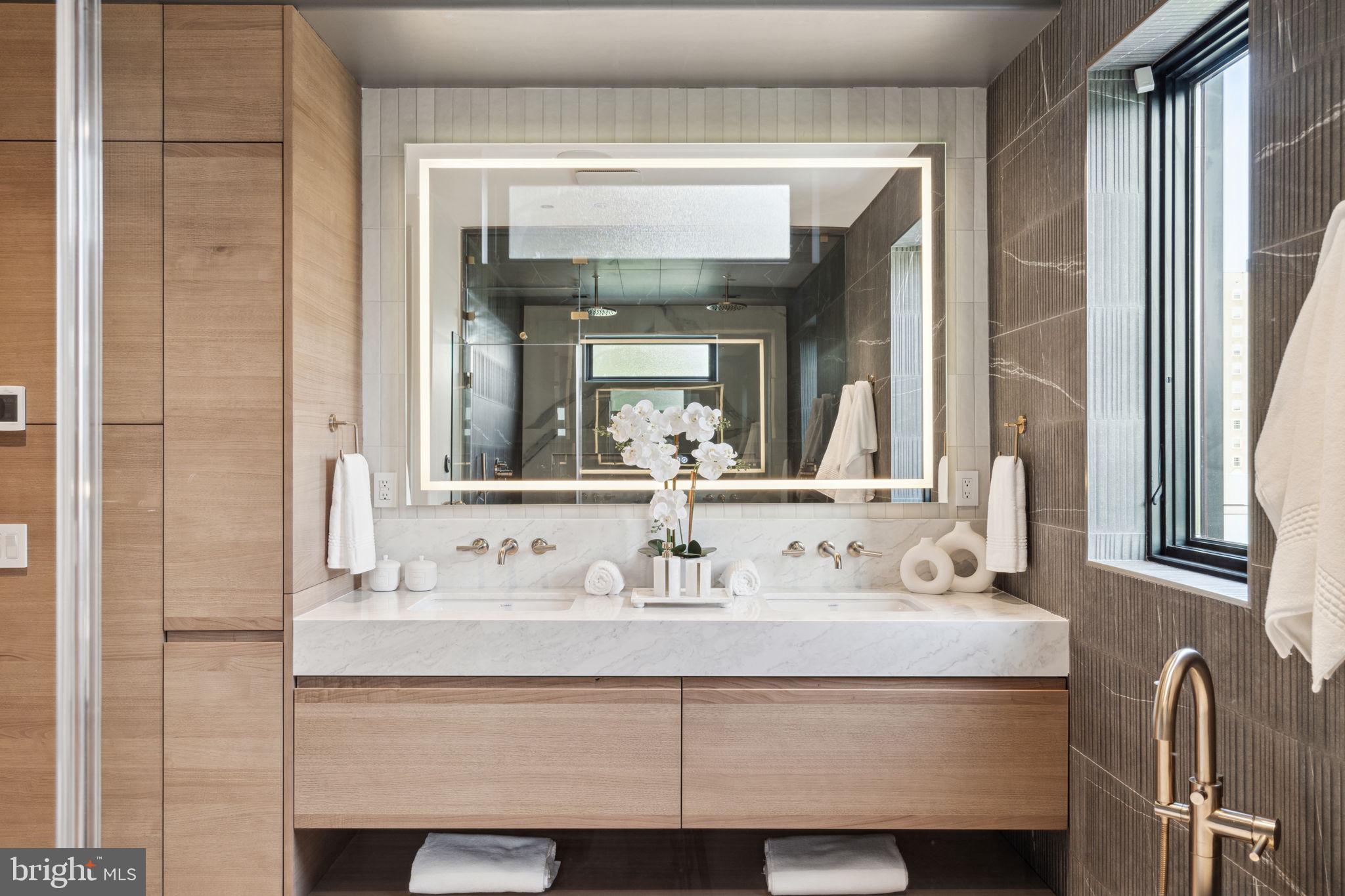 FITLER SQUARE - Residential