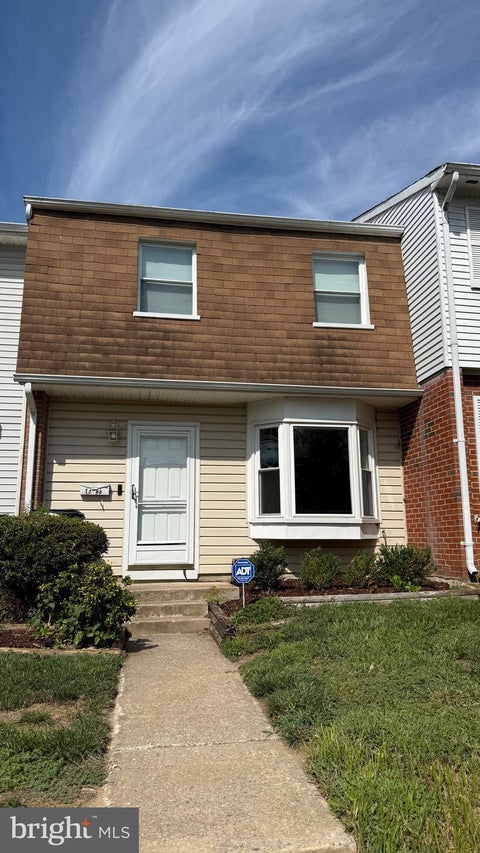 Townhouse For Rent - 14646 Ponderosa Court<br/> Prince William County, WOODBRIDGE, VA 22191