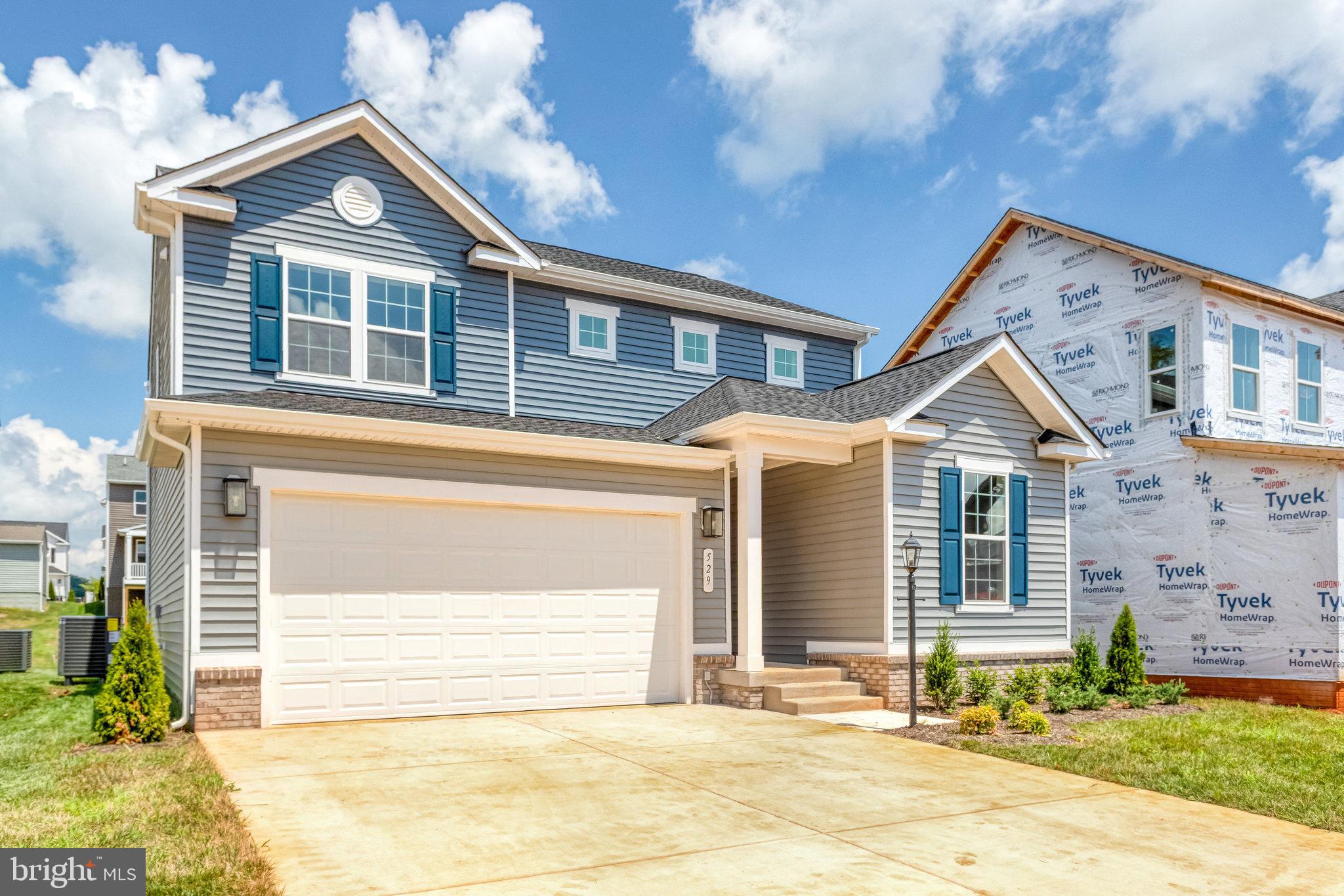 SEASONS AT ROUND MILL MEADOWS - Residential