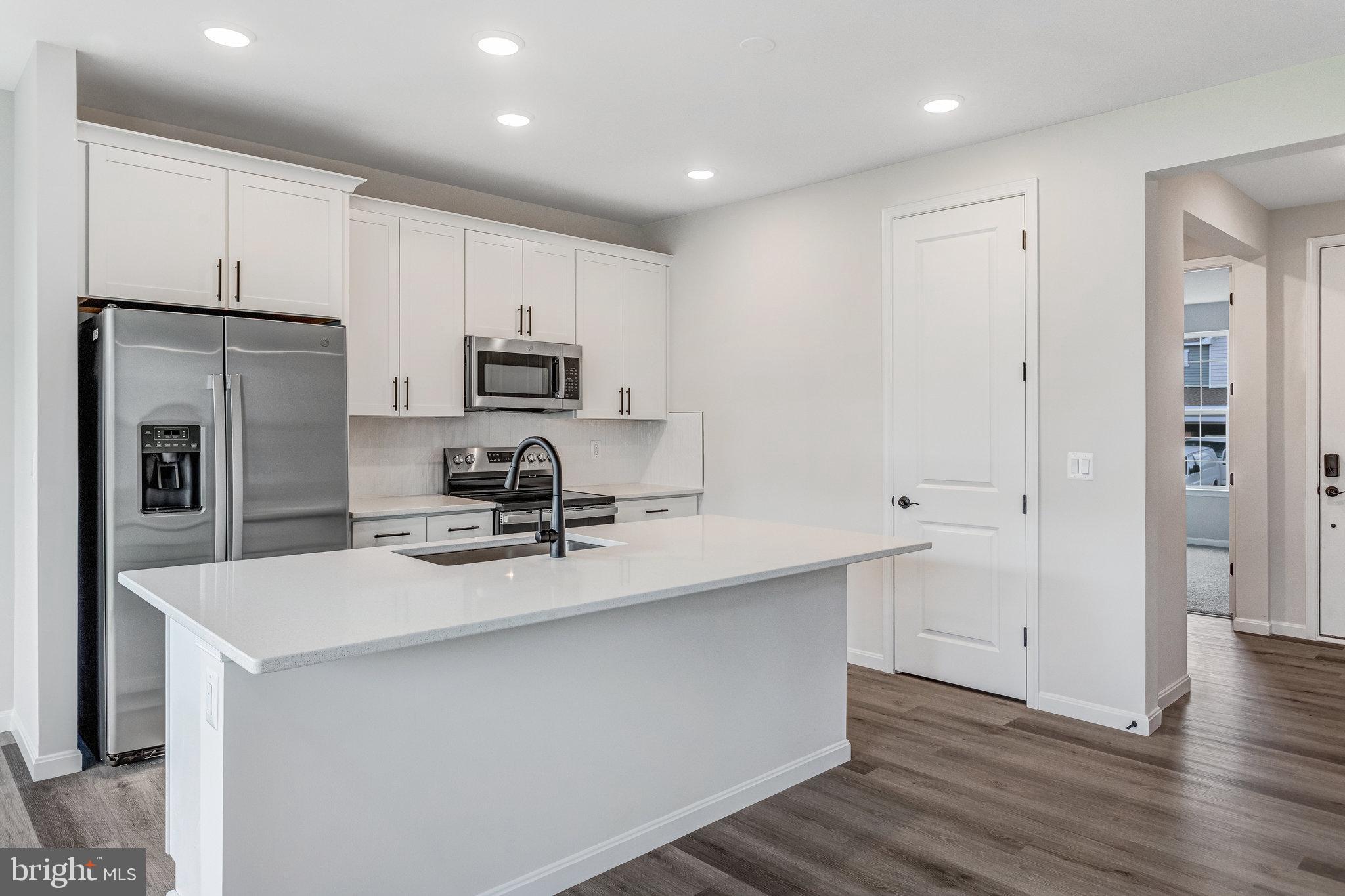 SEASONS AT ROUND MILL MEADOWS - Residential