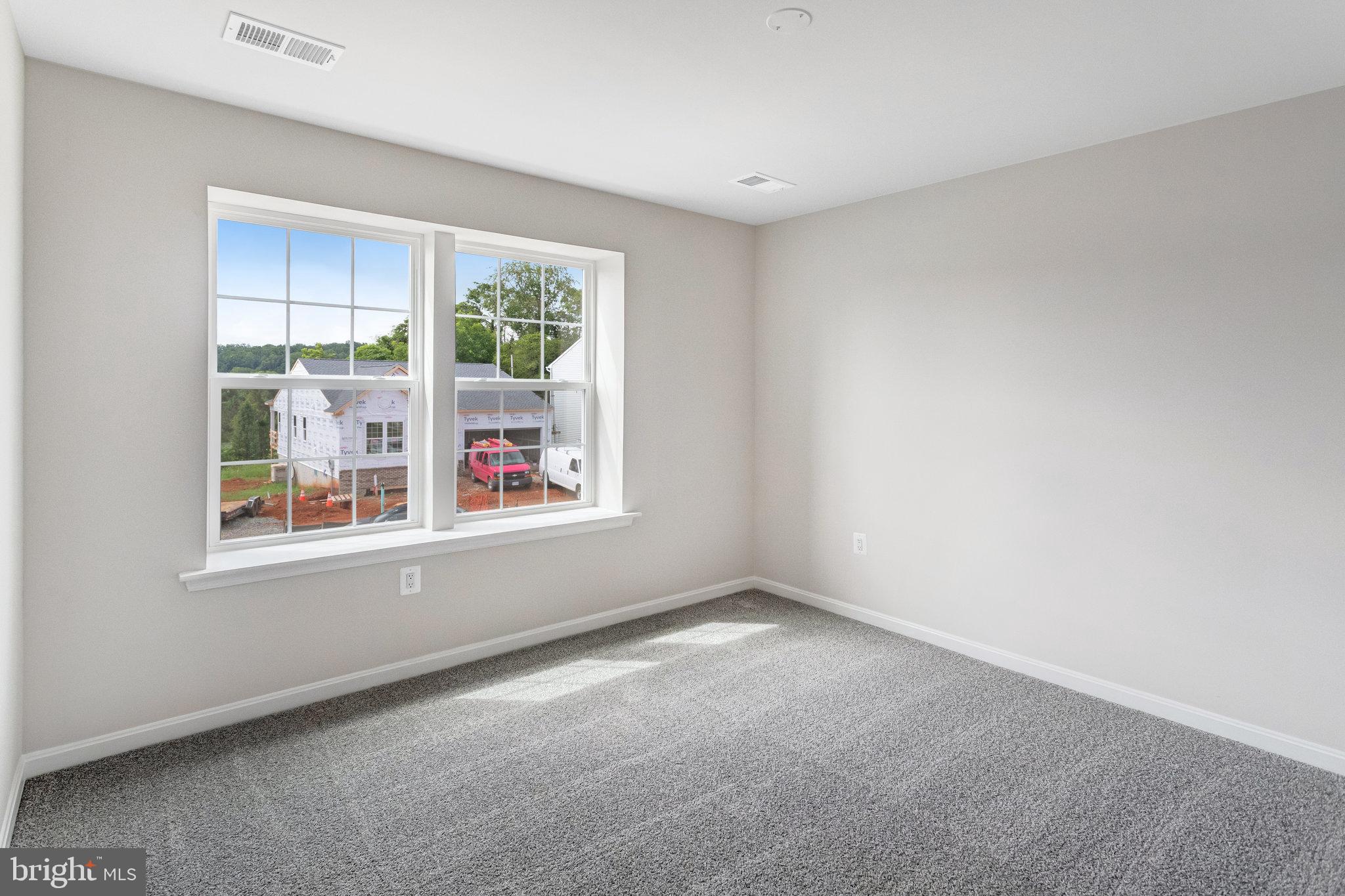 SEASONS AT ROUND MILL MEADOWS - Residential