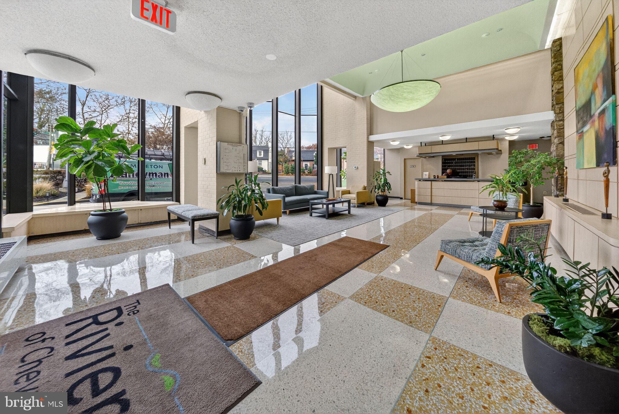 4242 E WEST HIGHWAY 714