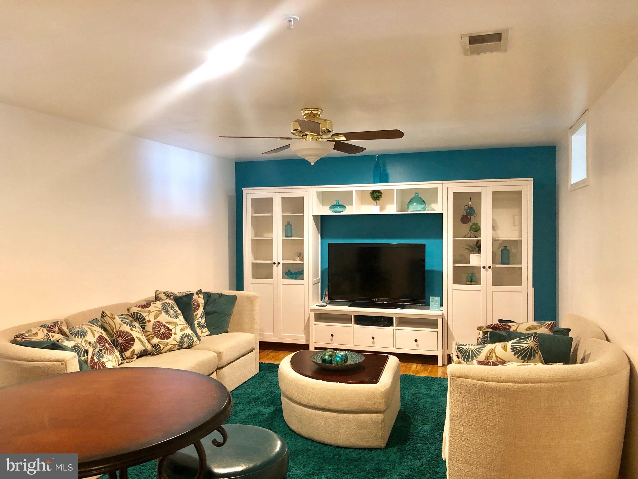 WILLOW CREEK-PLAT 1> - Residential