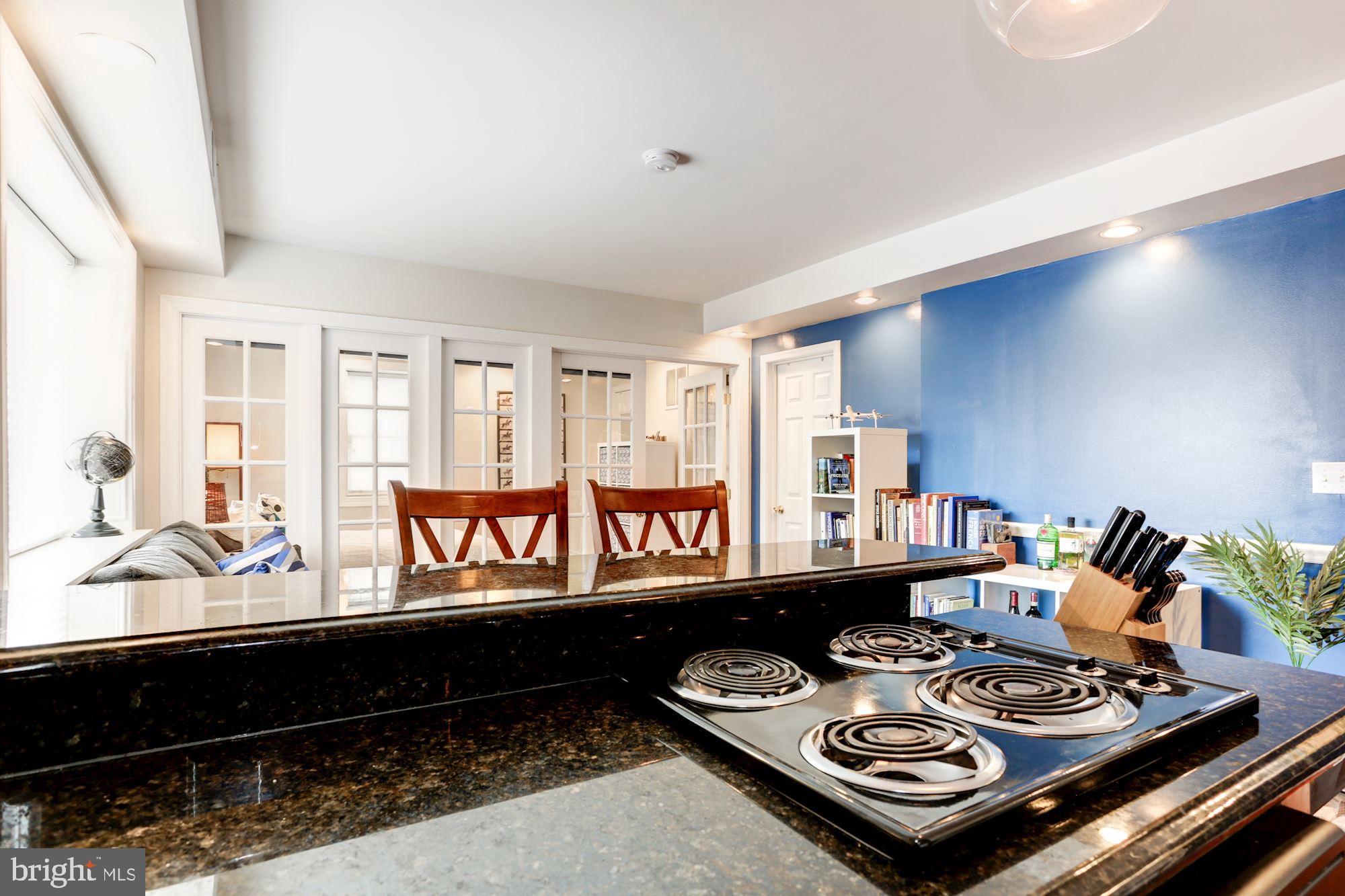 MT VERNON SQUARE - Residential