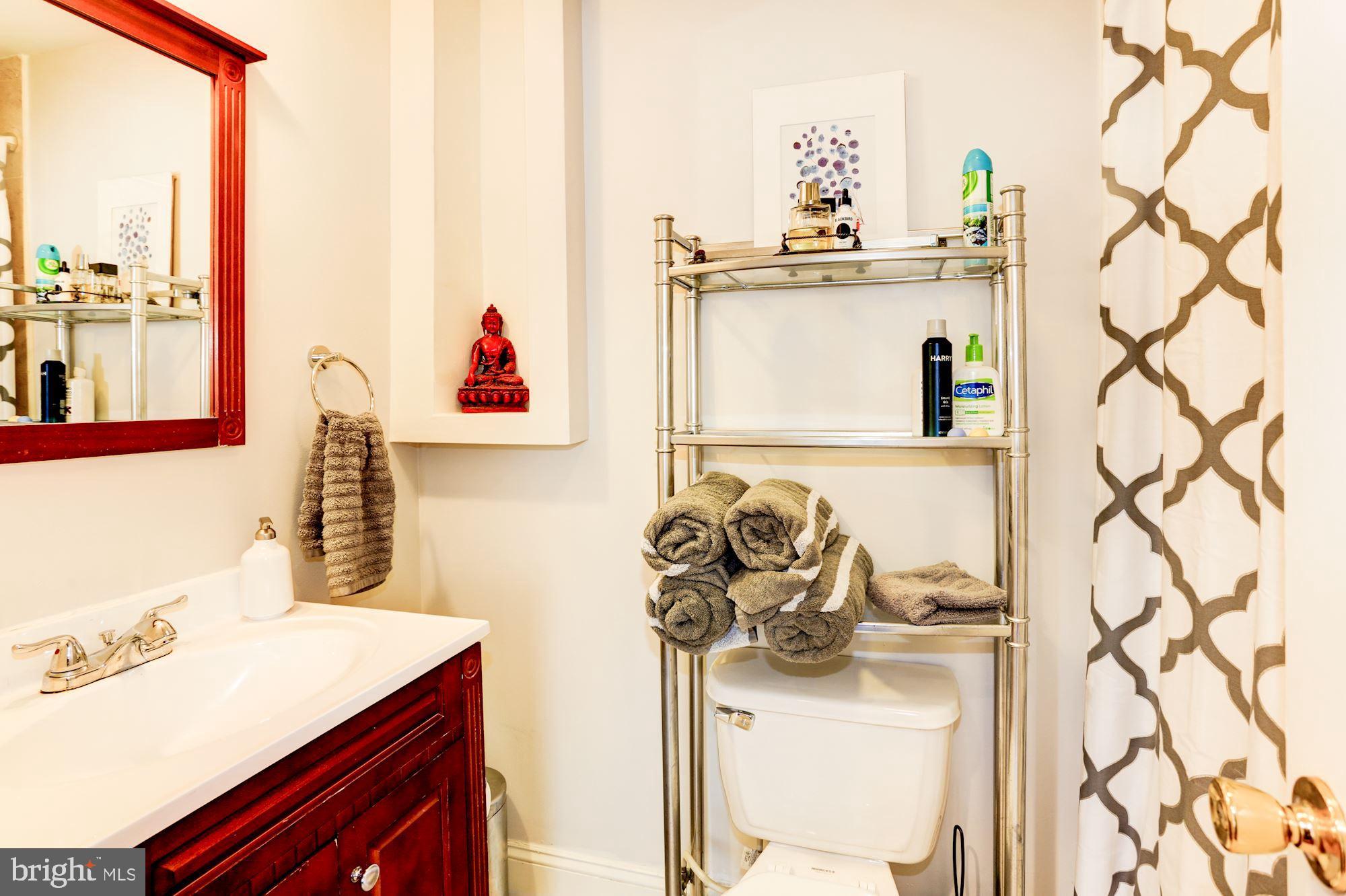 MT VERNON SQUARE - Residential