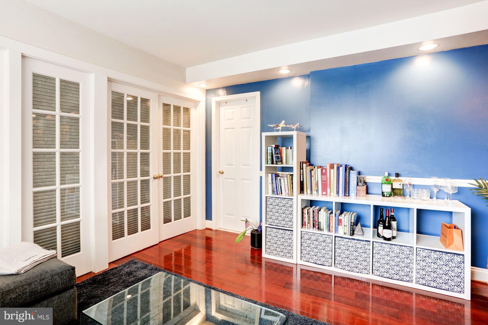 1125 12TH STREET NW 32