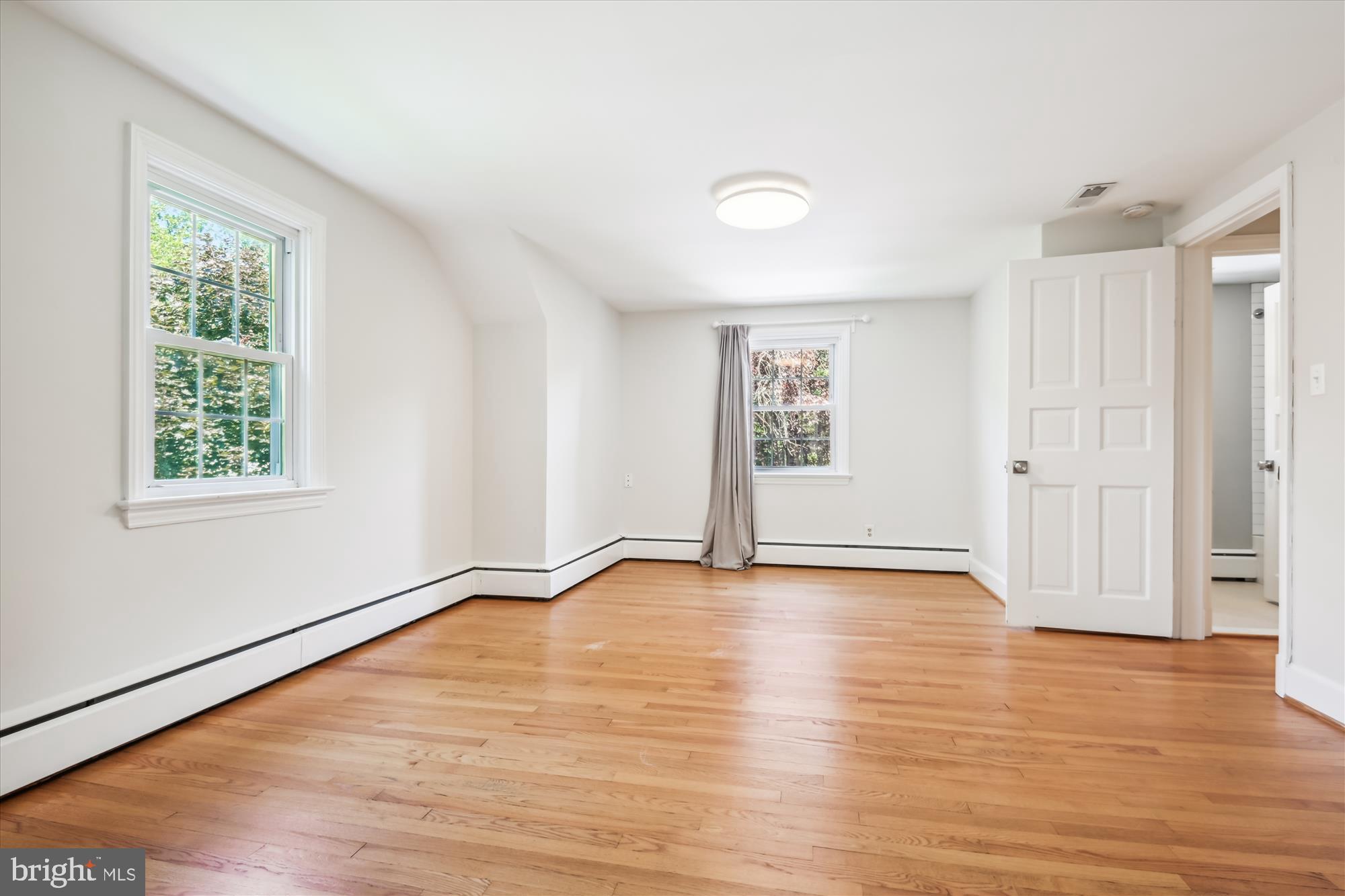 STONELEIGH - Residential