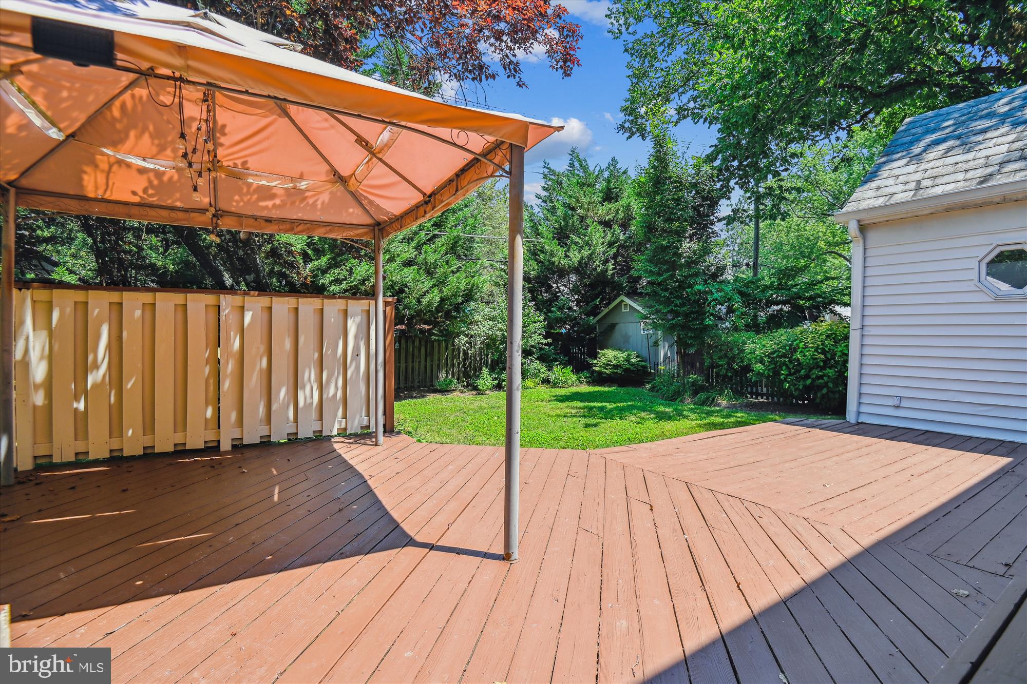 STONELEIGH - Residential