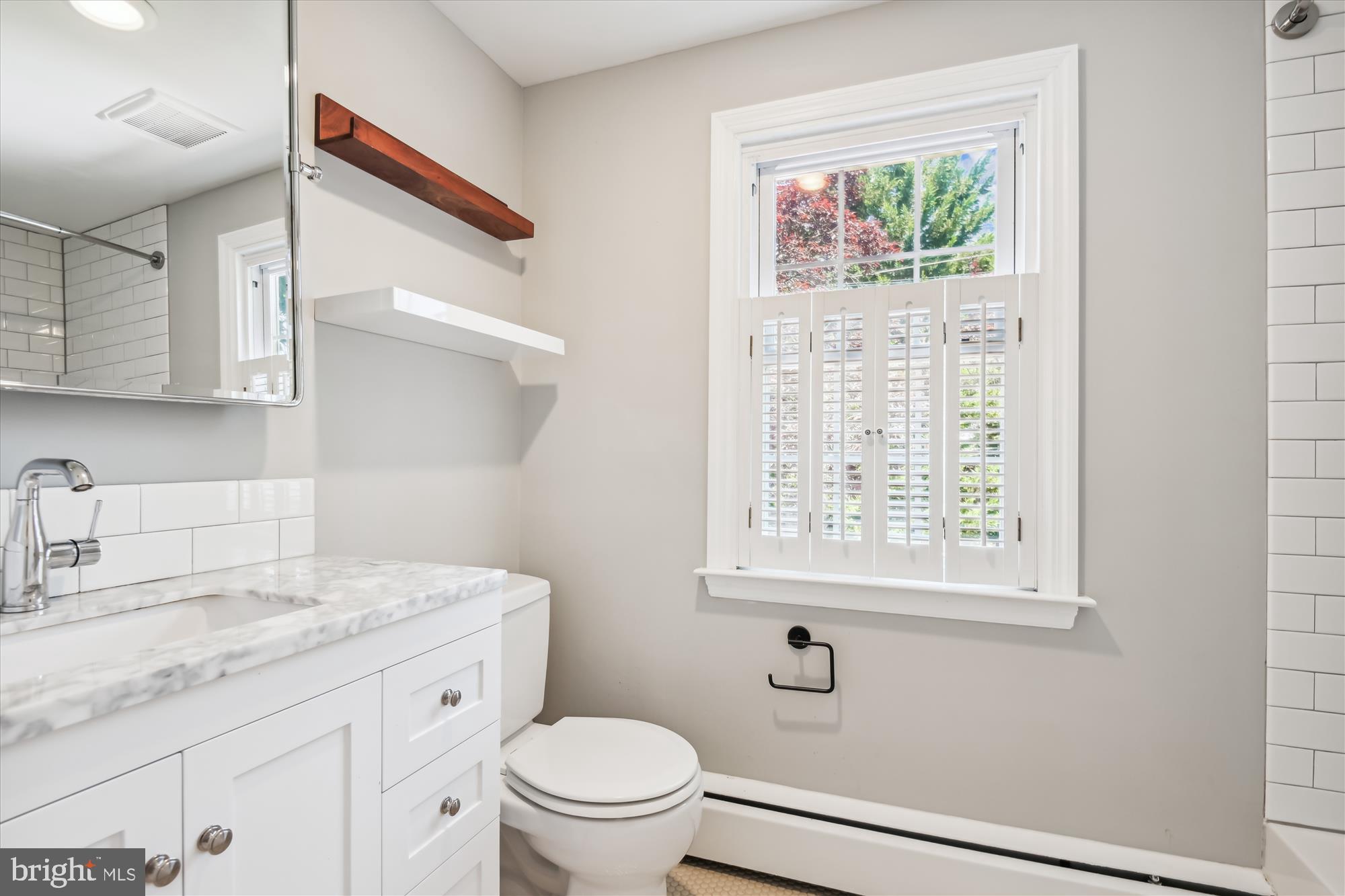 STONELEIGH - Residential