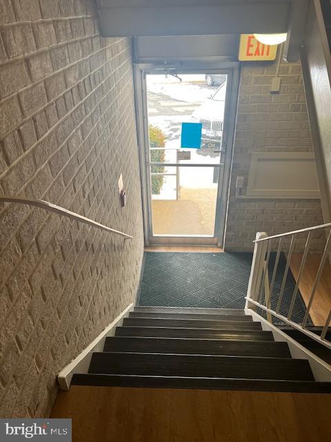 30 CANTERBURY SQUARE 202